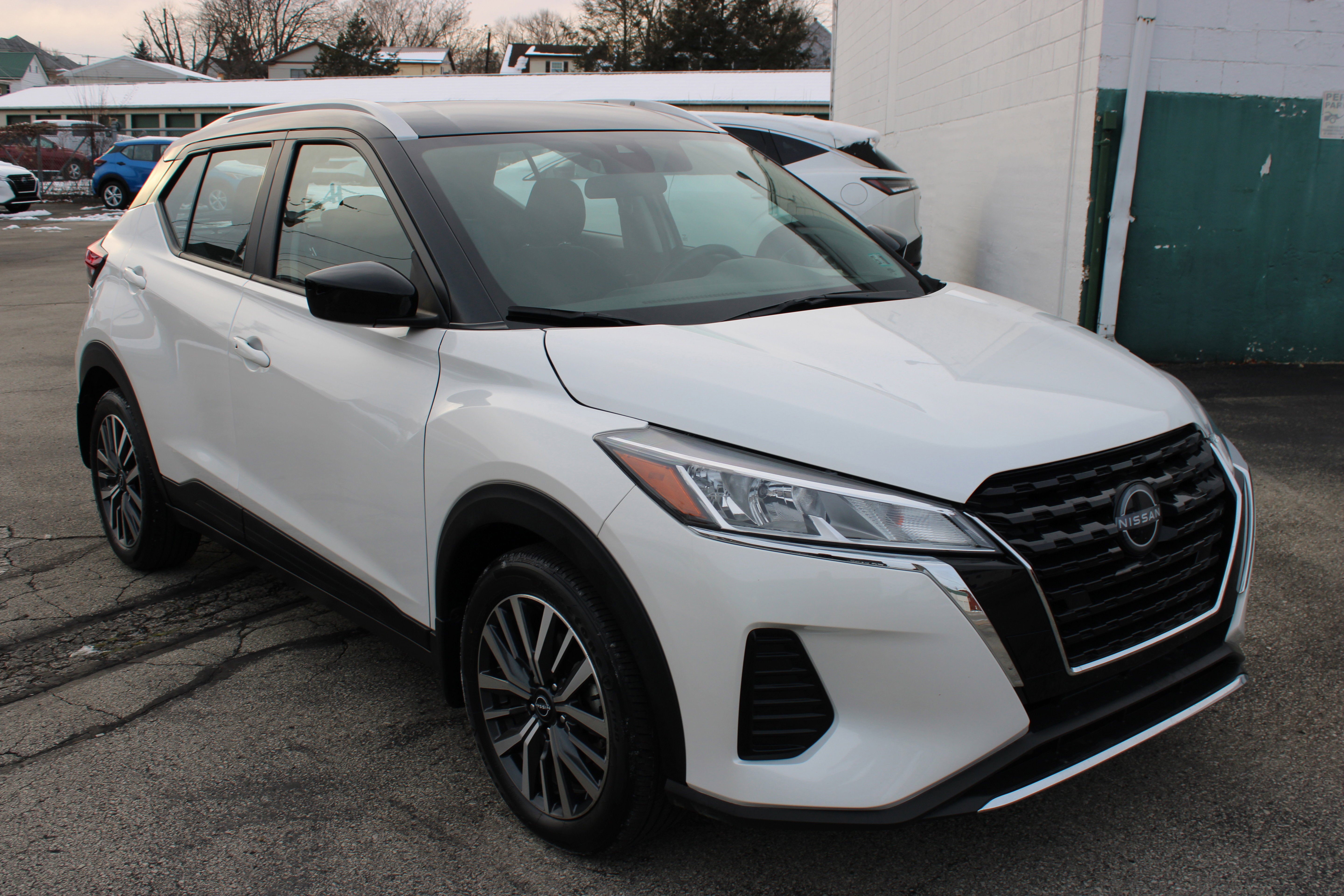 2024 Nissan Kicks SV