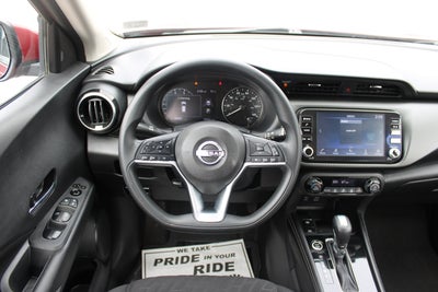 2022 Nissan Kicks SV