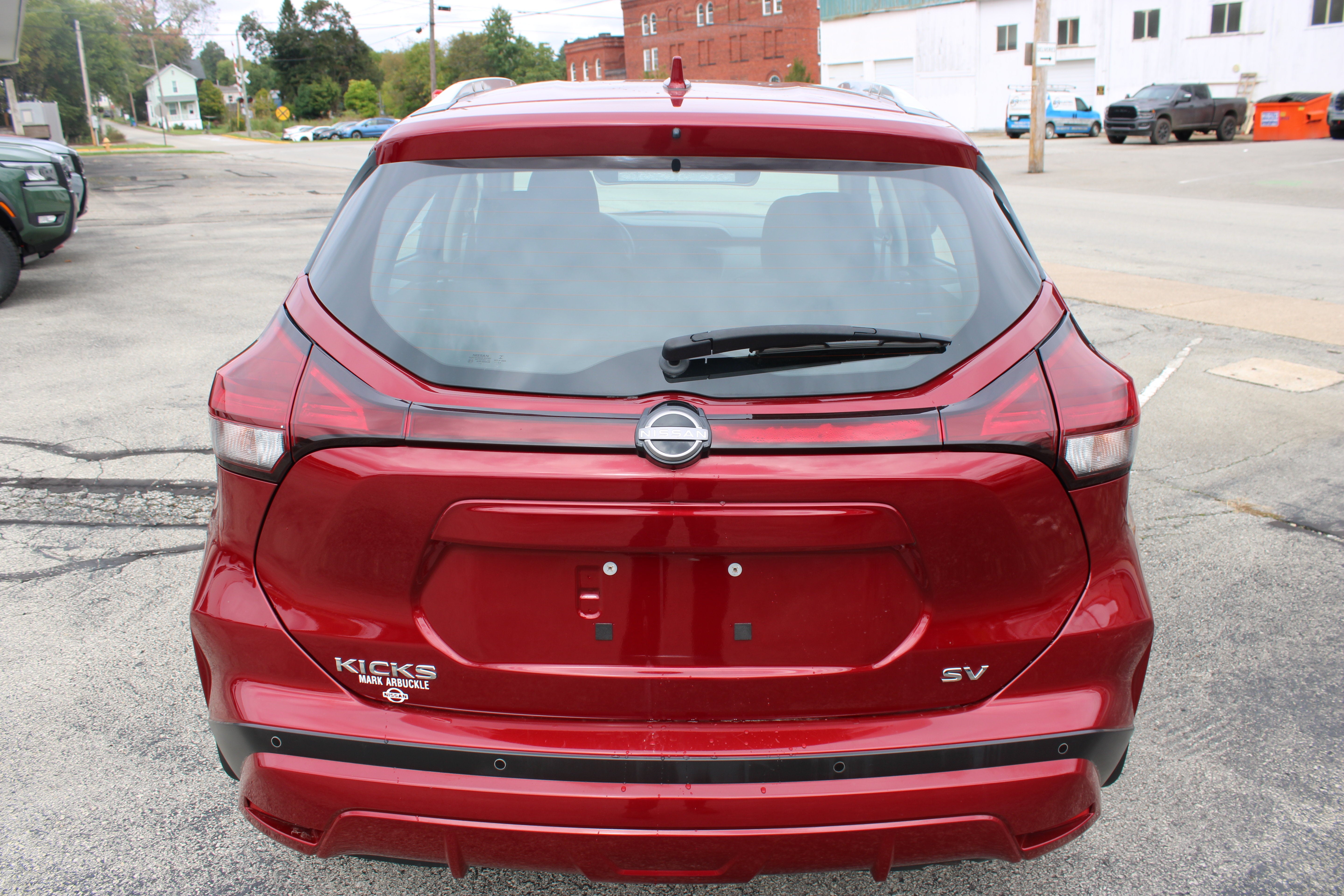 2022 Nissan Kicks SV