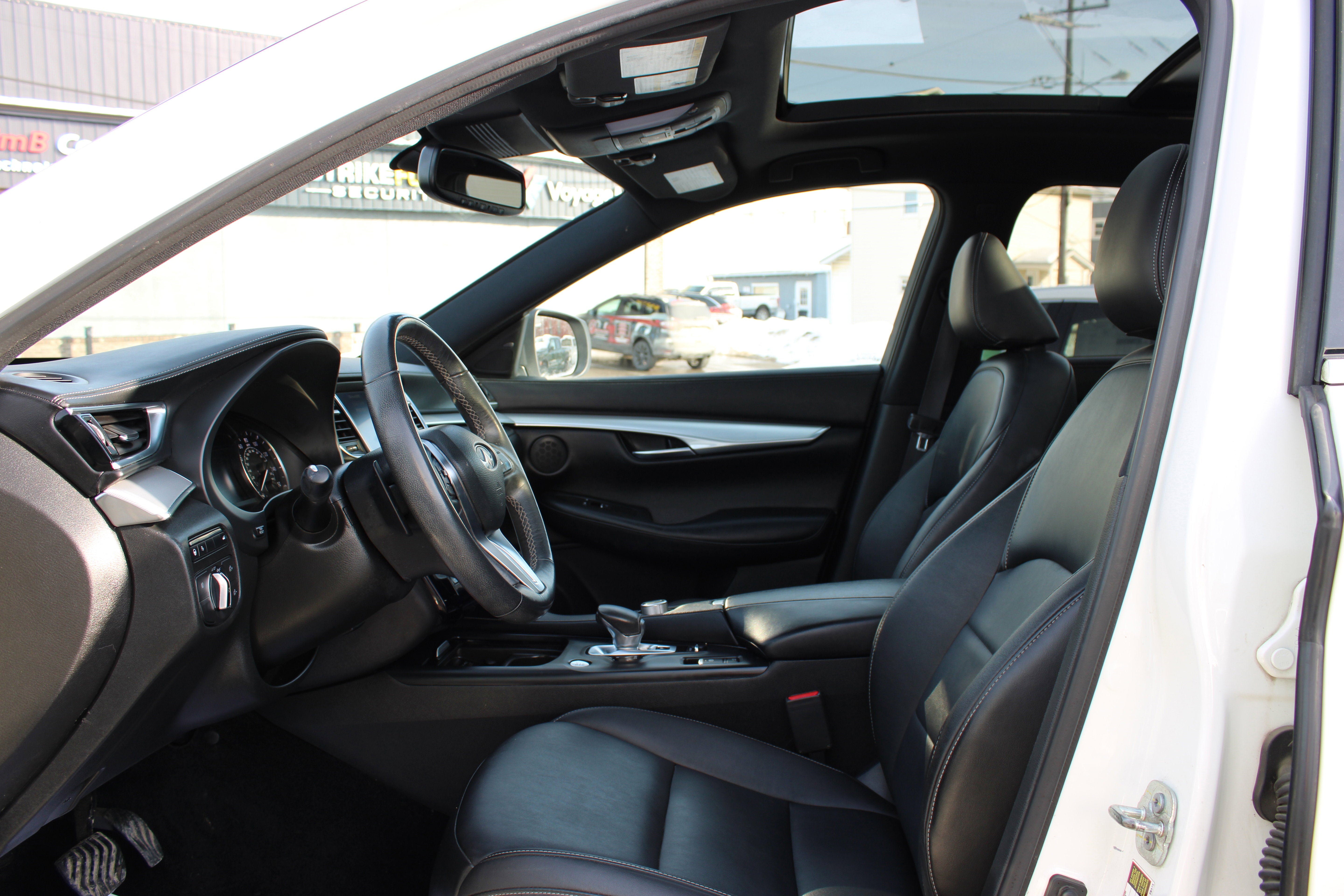 2021 INFINITI QX50 LUXE