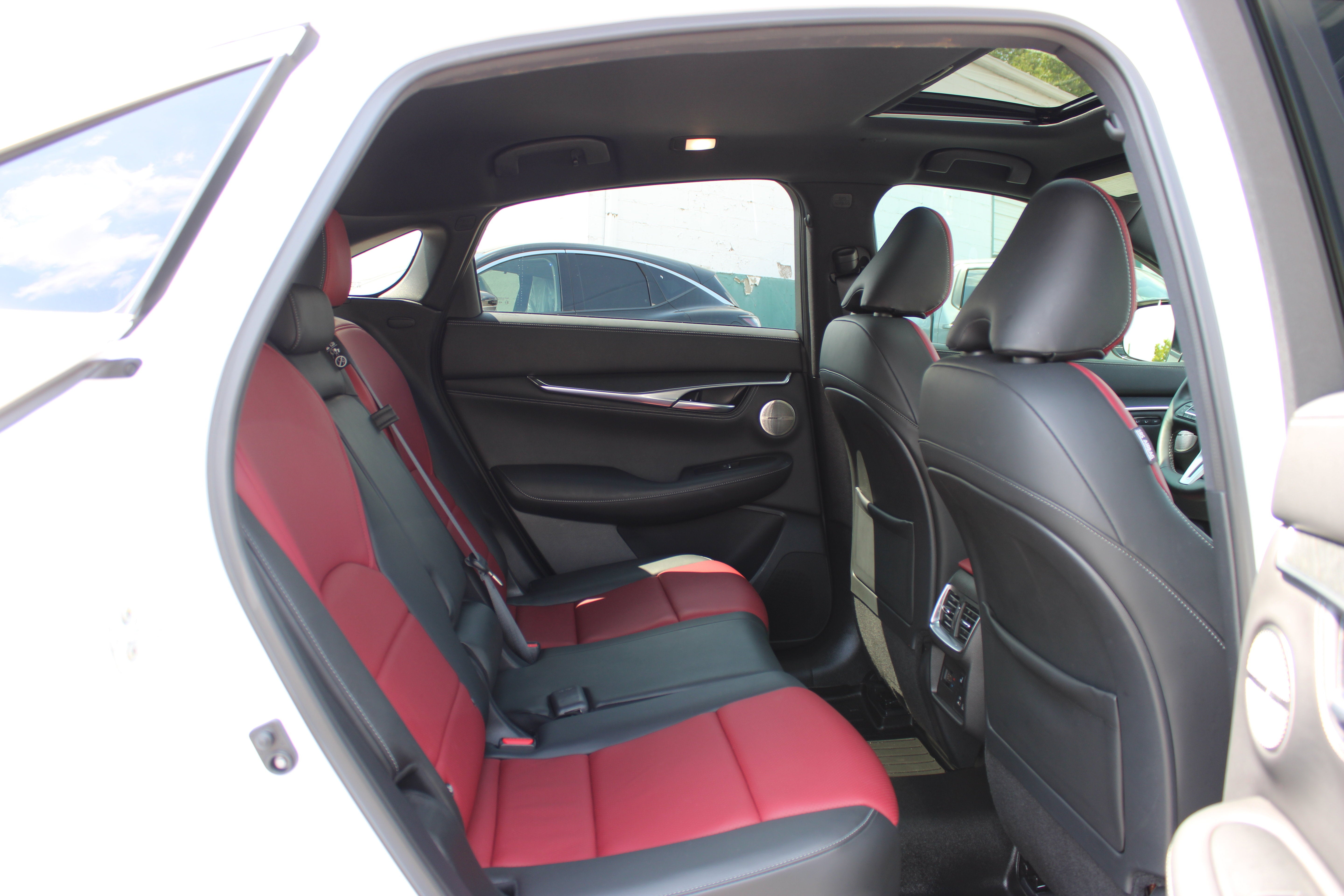 2023 INFINITI QX55 SENSORY