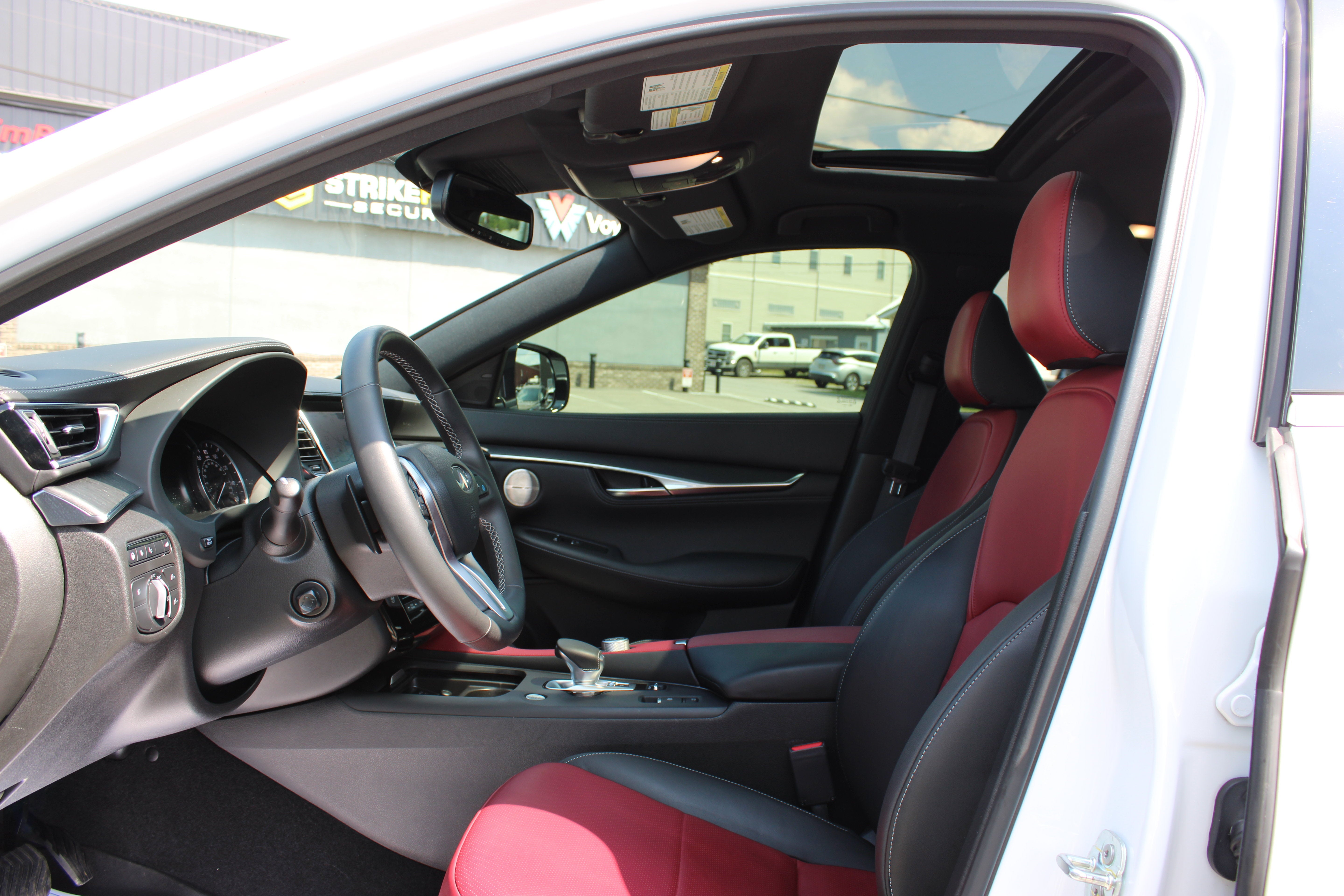 2023 INFINITI QX55 SENSORY