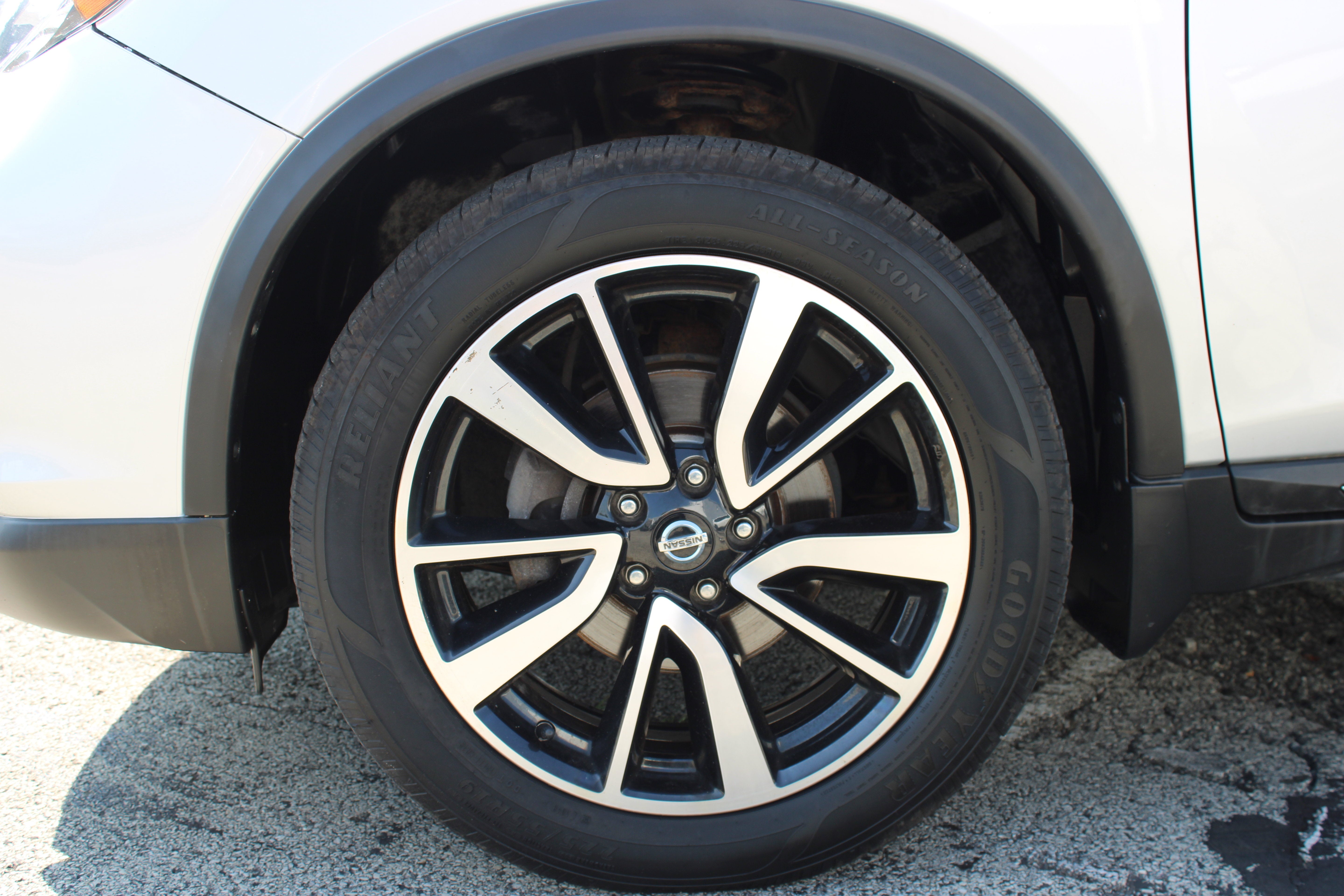 2019 Nissan Rogue SL
