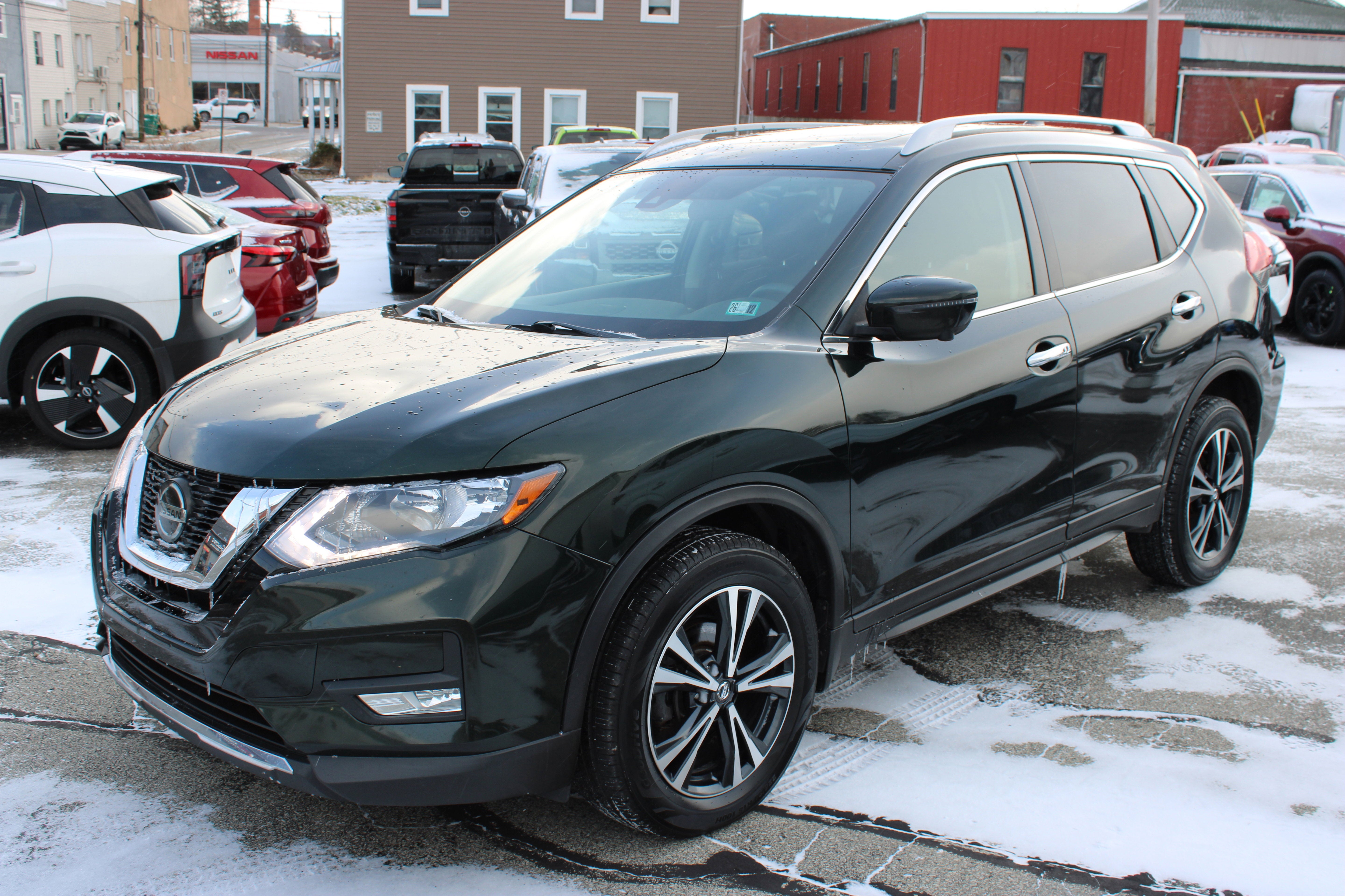 2020 Nissan Rogue SV