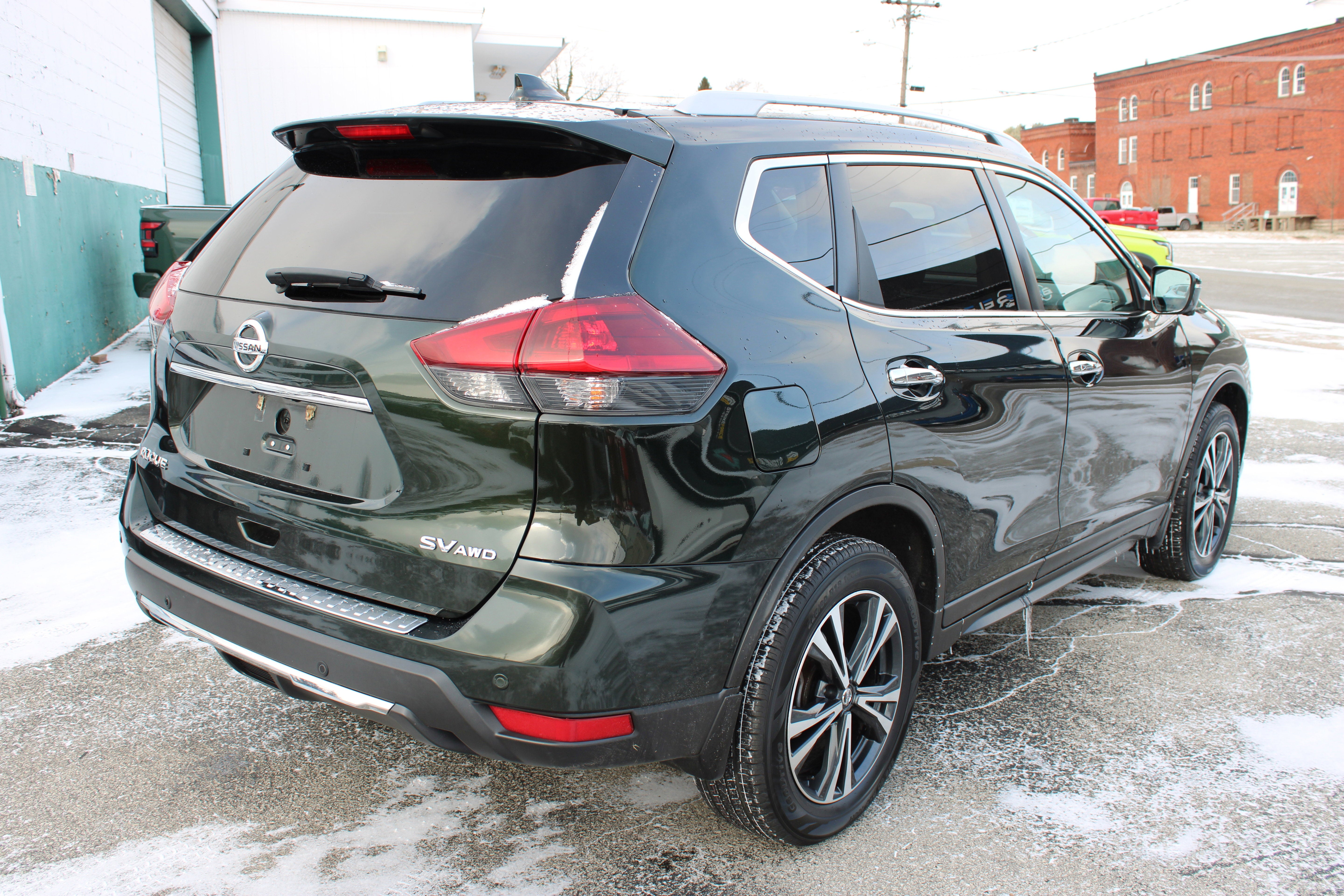 2020 Nissan Rogue SV