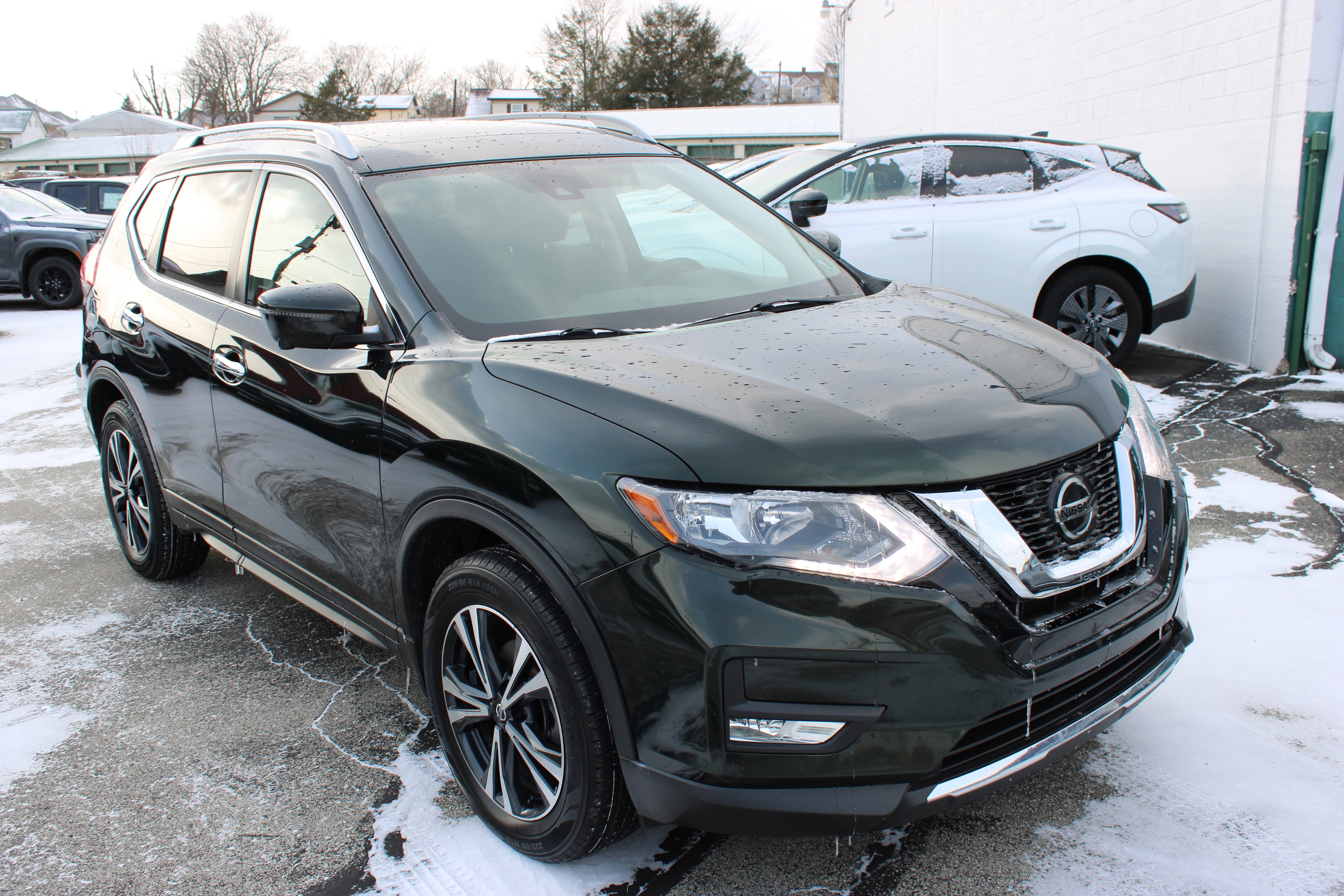2020 Nissan Rogue SV