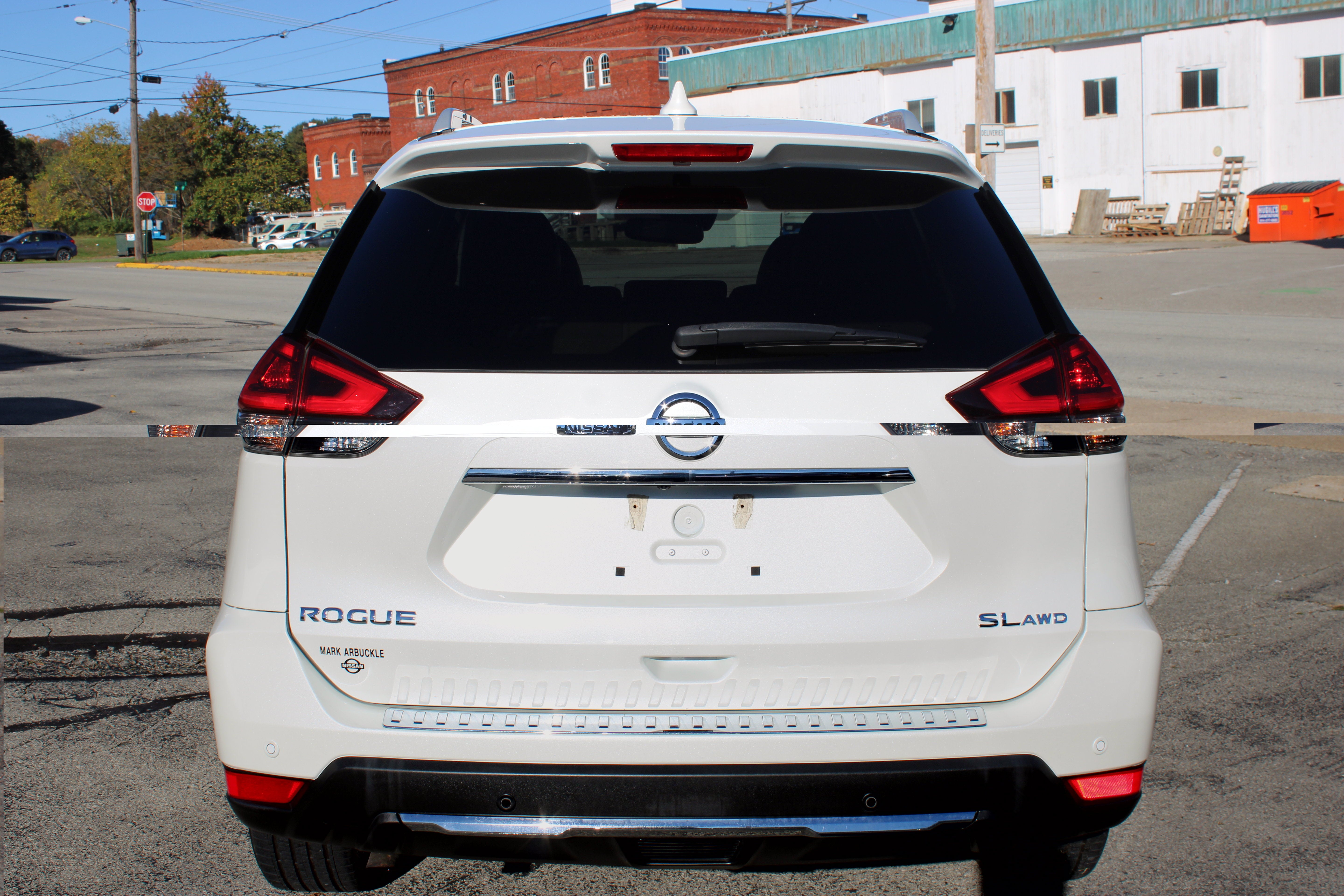 2020 Nissan Rogue SL