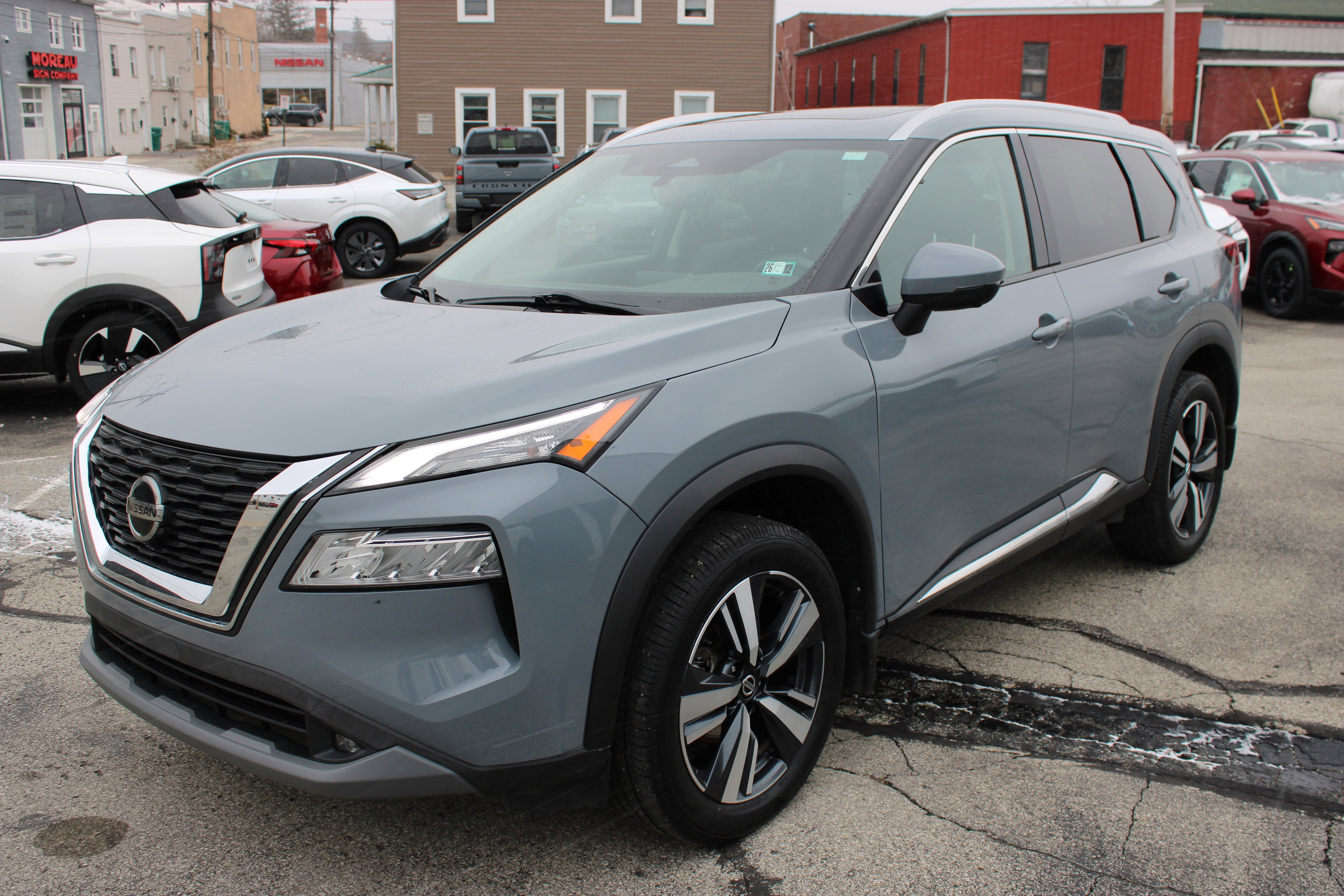 2021 Nissan Rogue SL