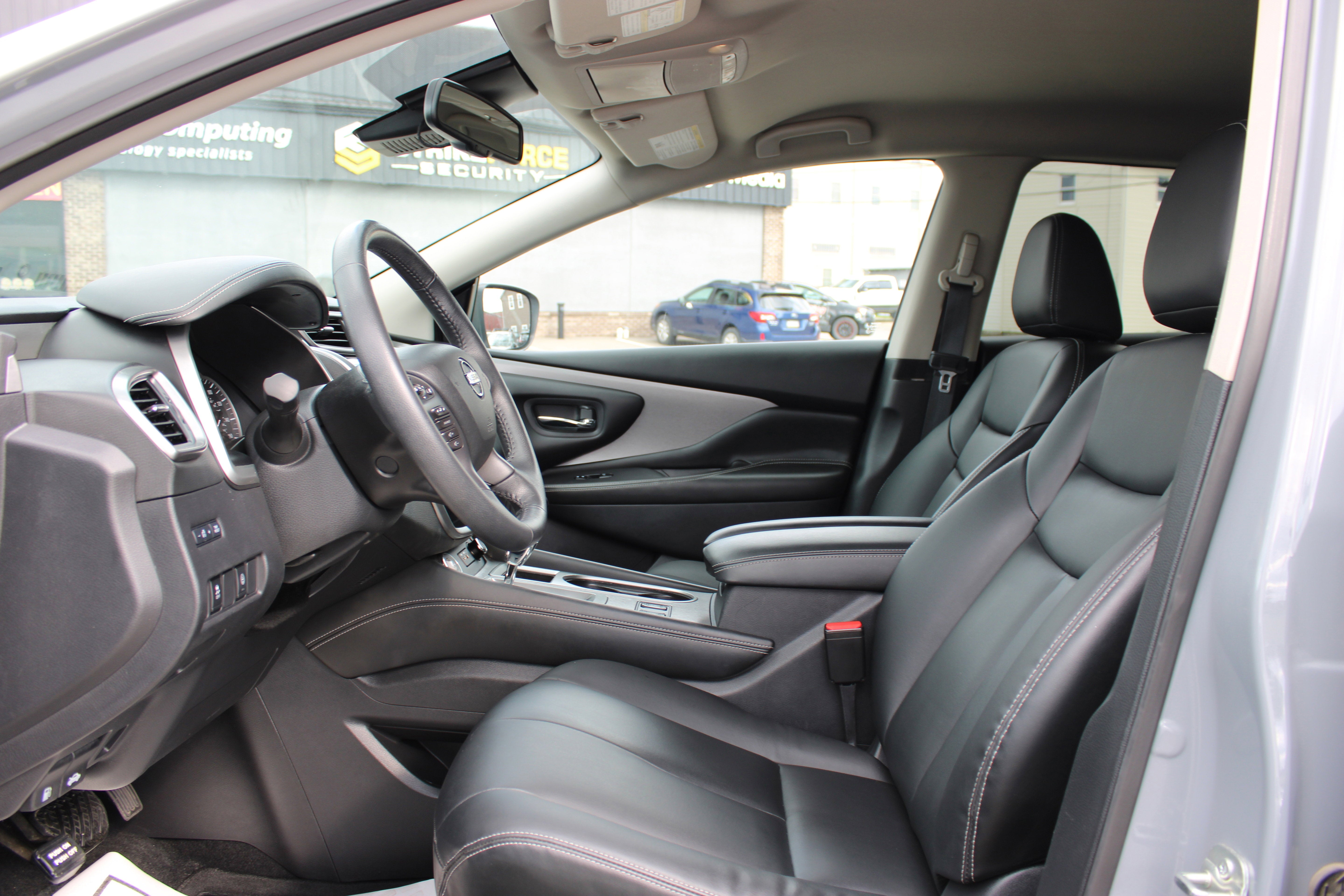 2022 Nissan Murano SV