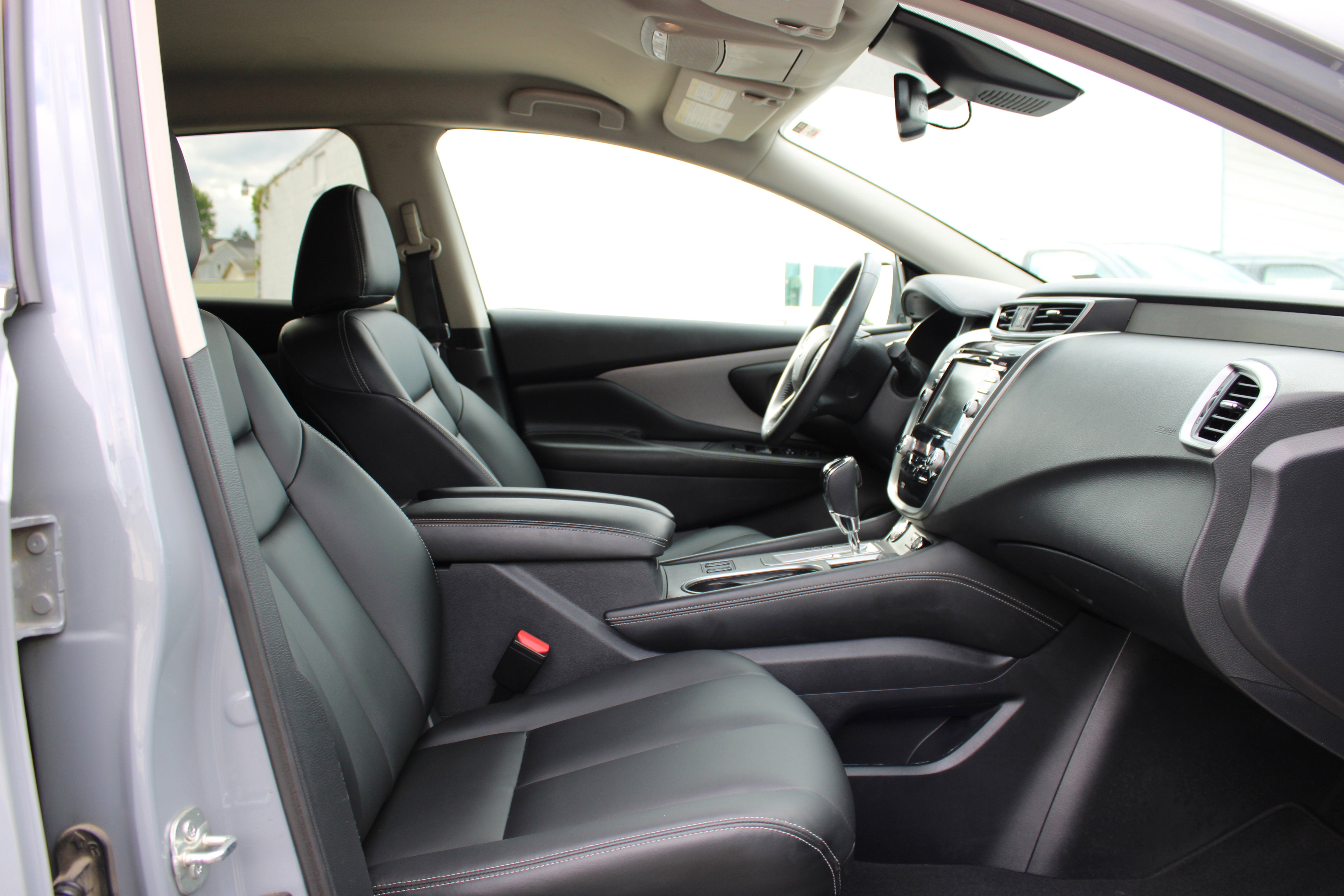 2022 Nissan Murano SV