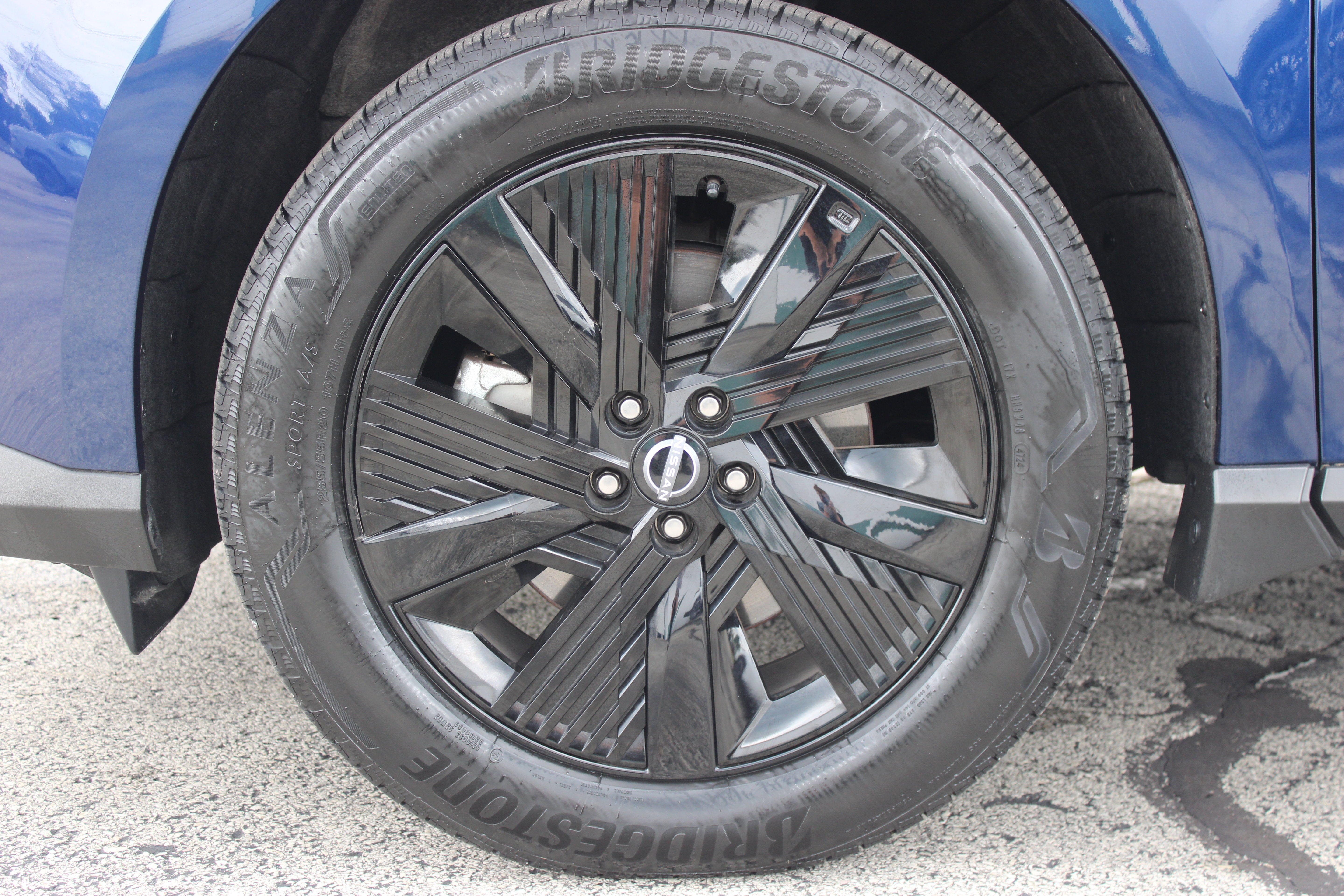 2025 Nissan Murano SV