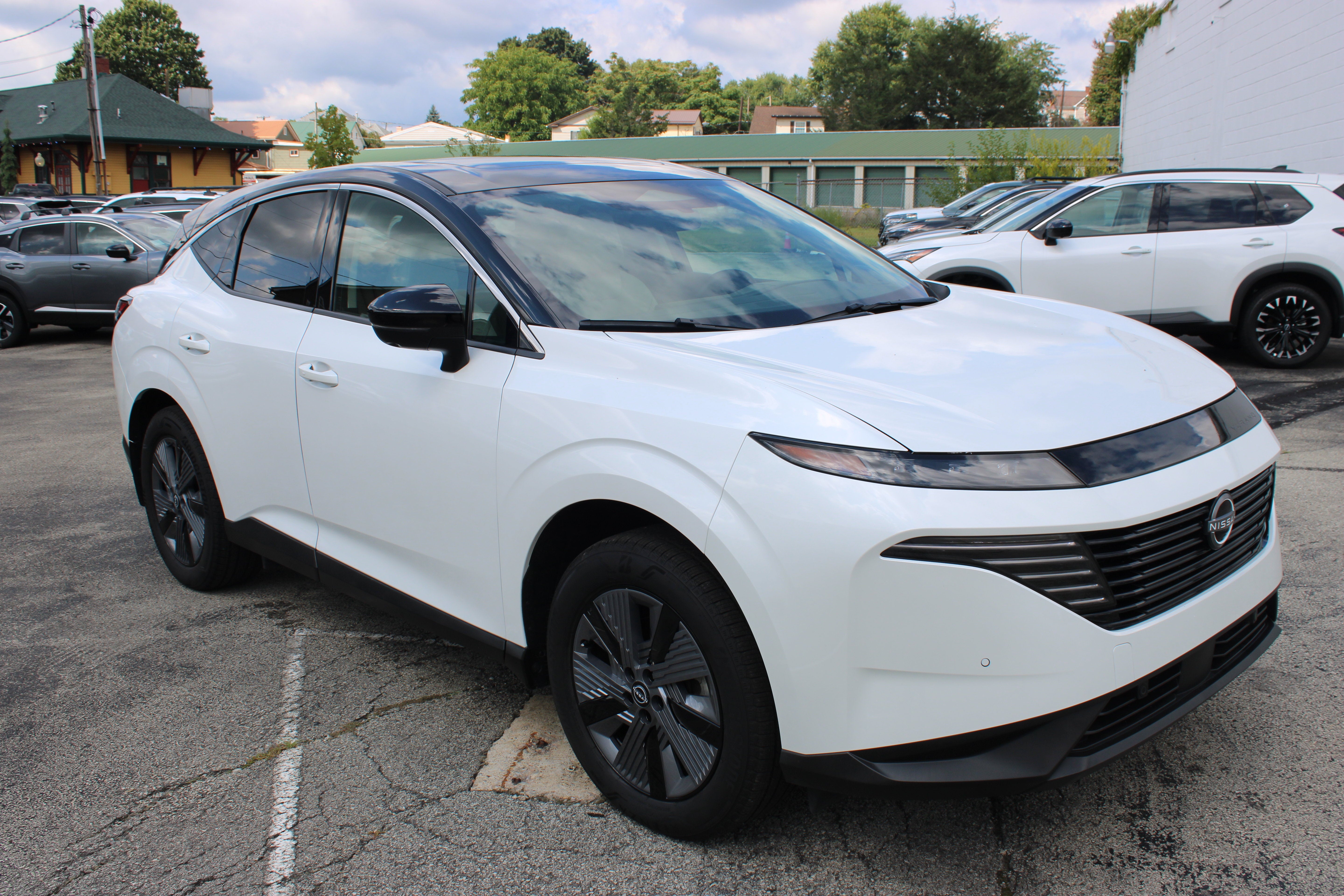 2025 Nissan Murano SL