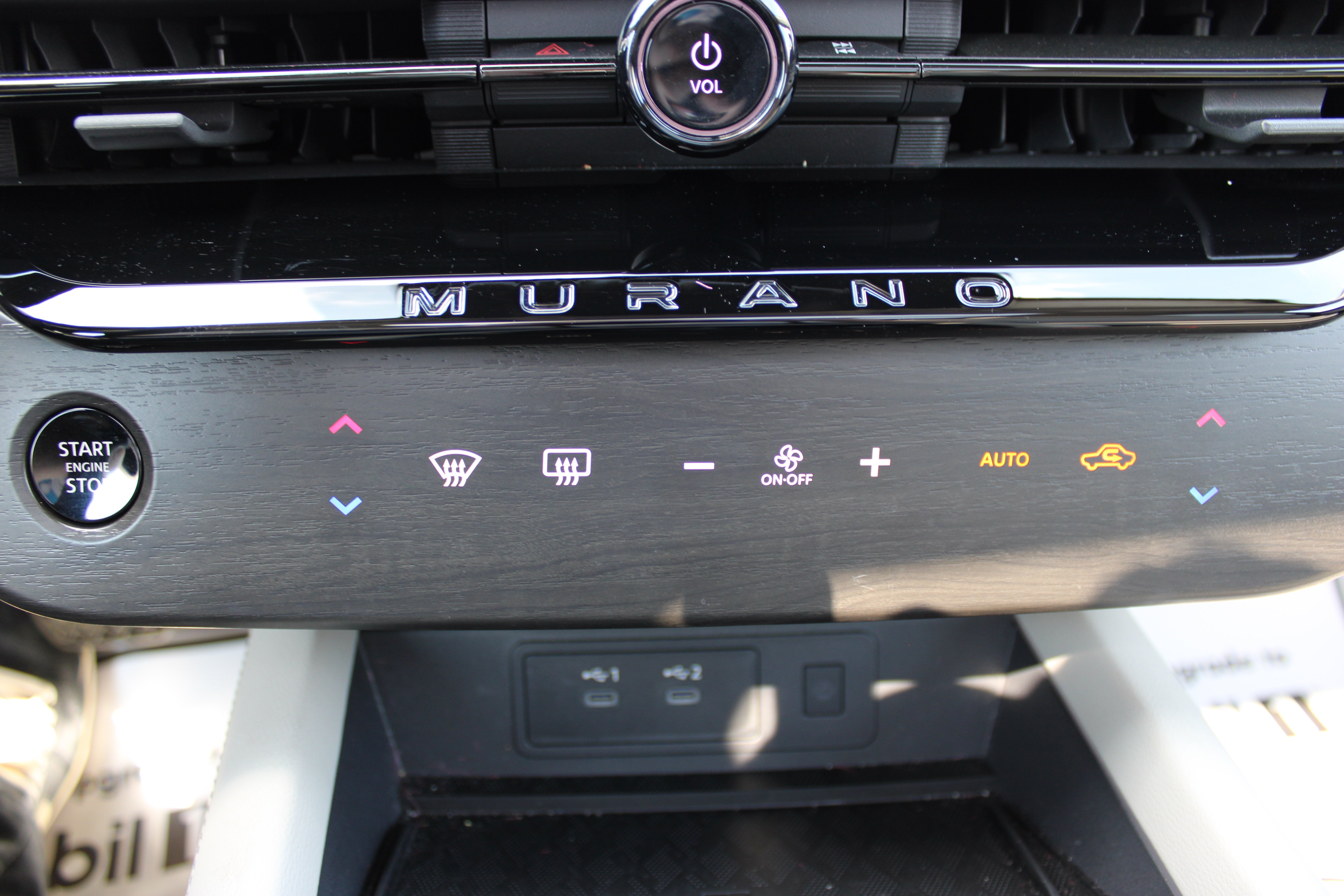 2025 Nissan Murano SL