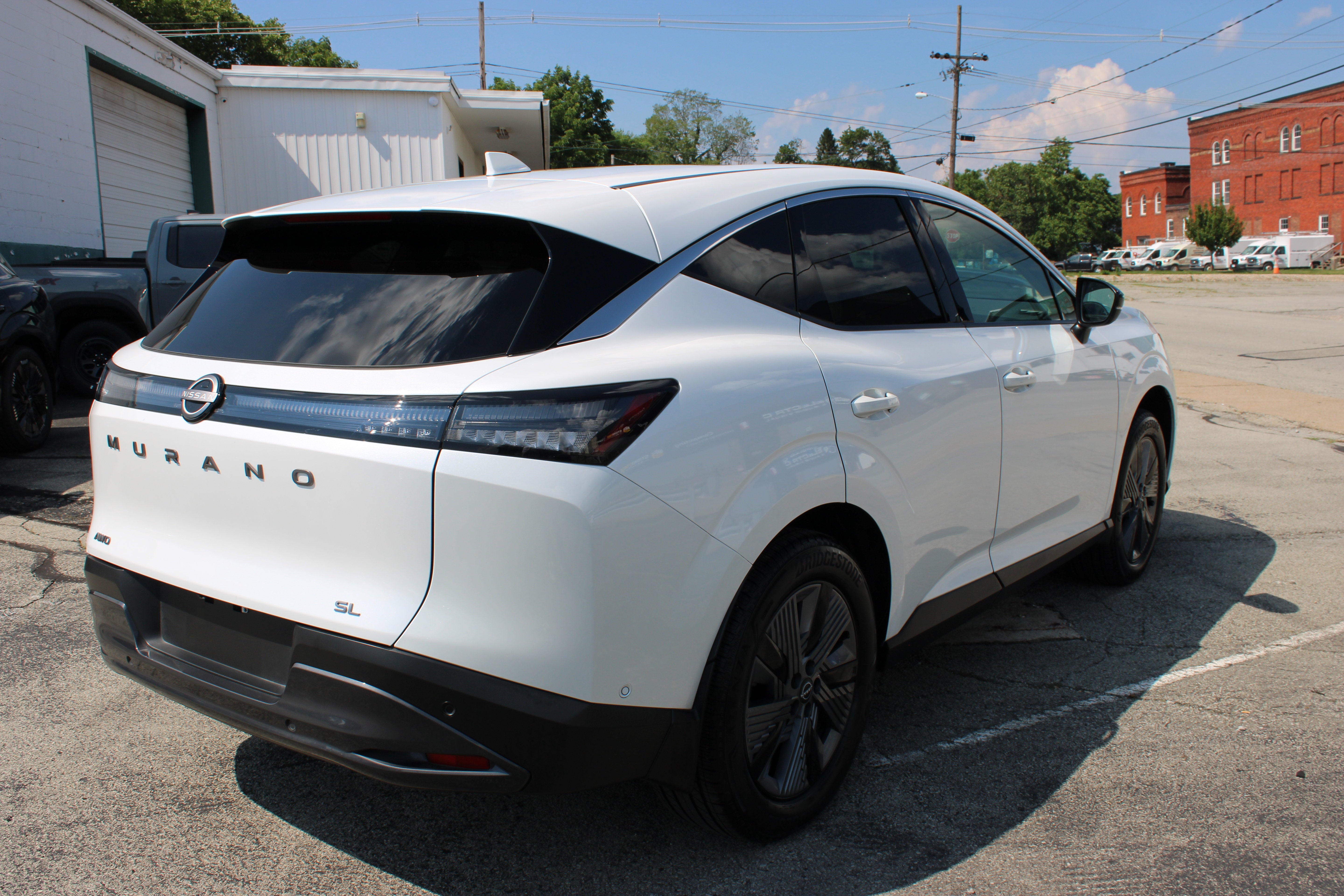 2025 Nissan Murano SL