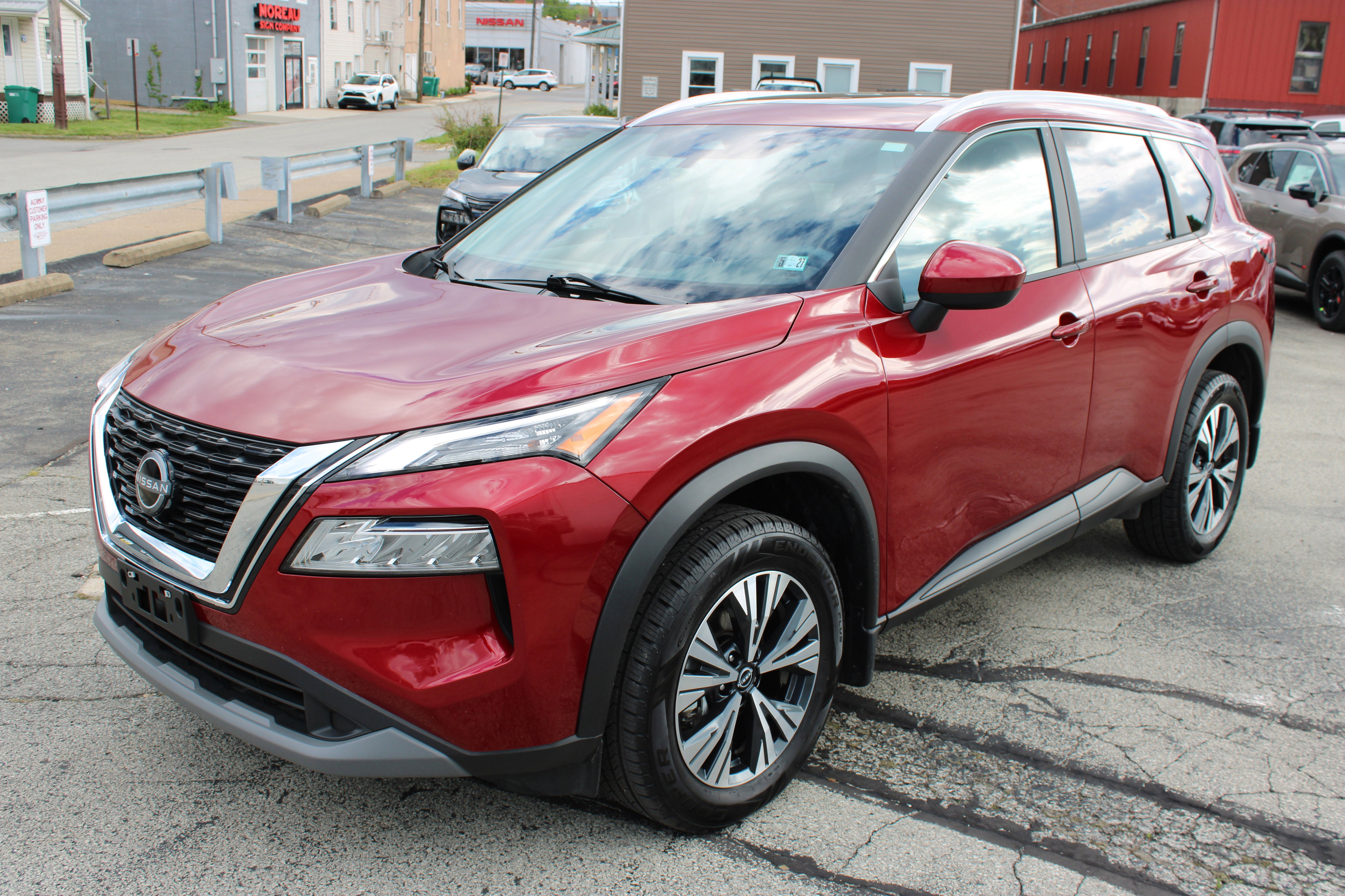2023 Nissan Rogue SV