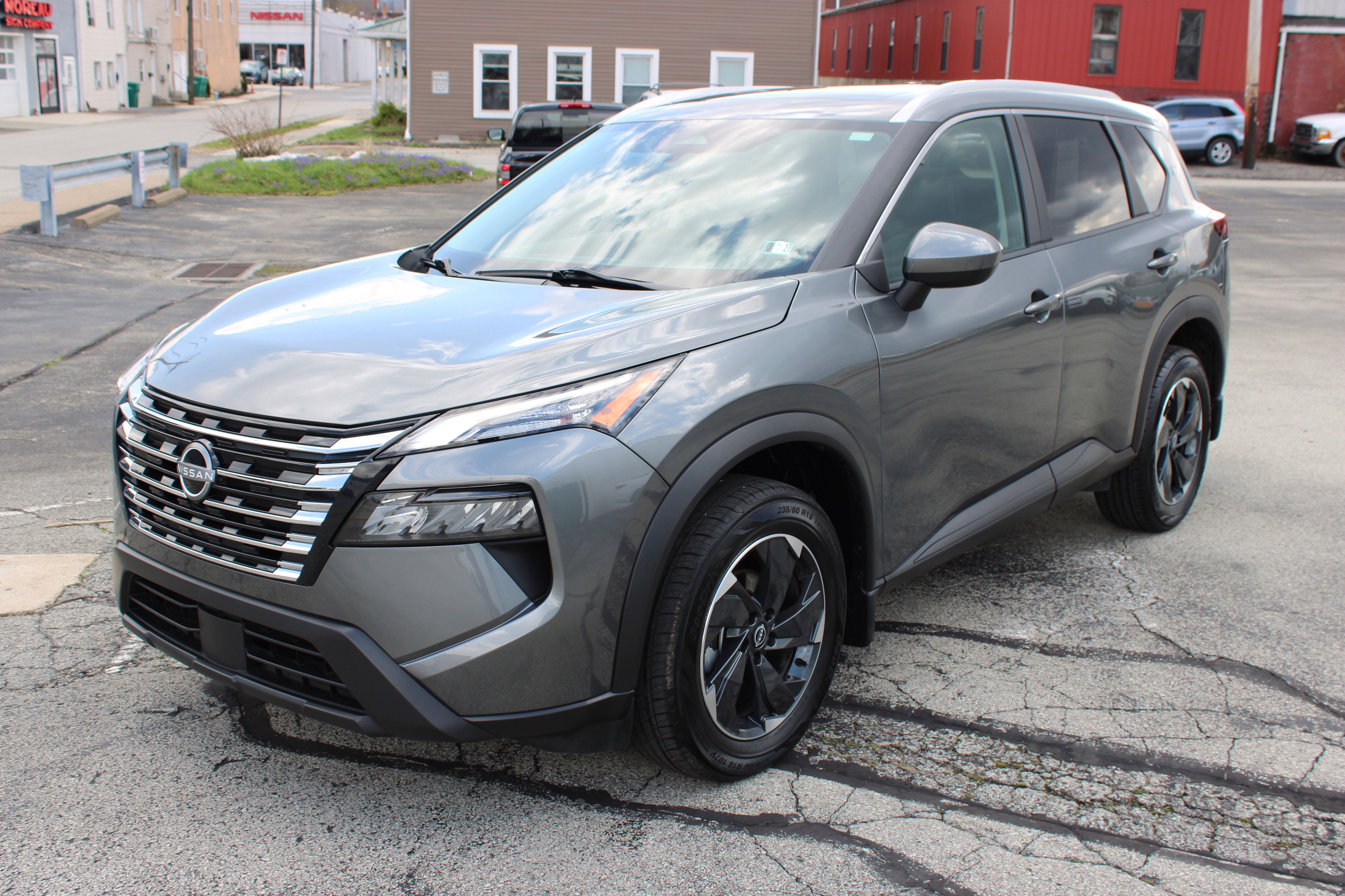 2024 Nissan Rogue SV