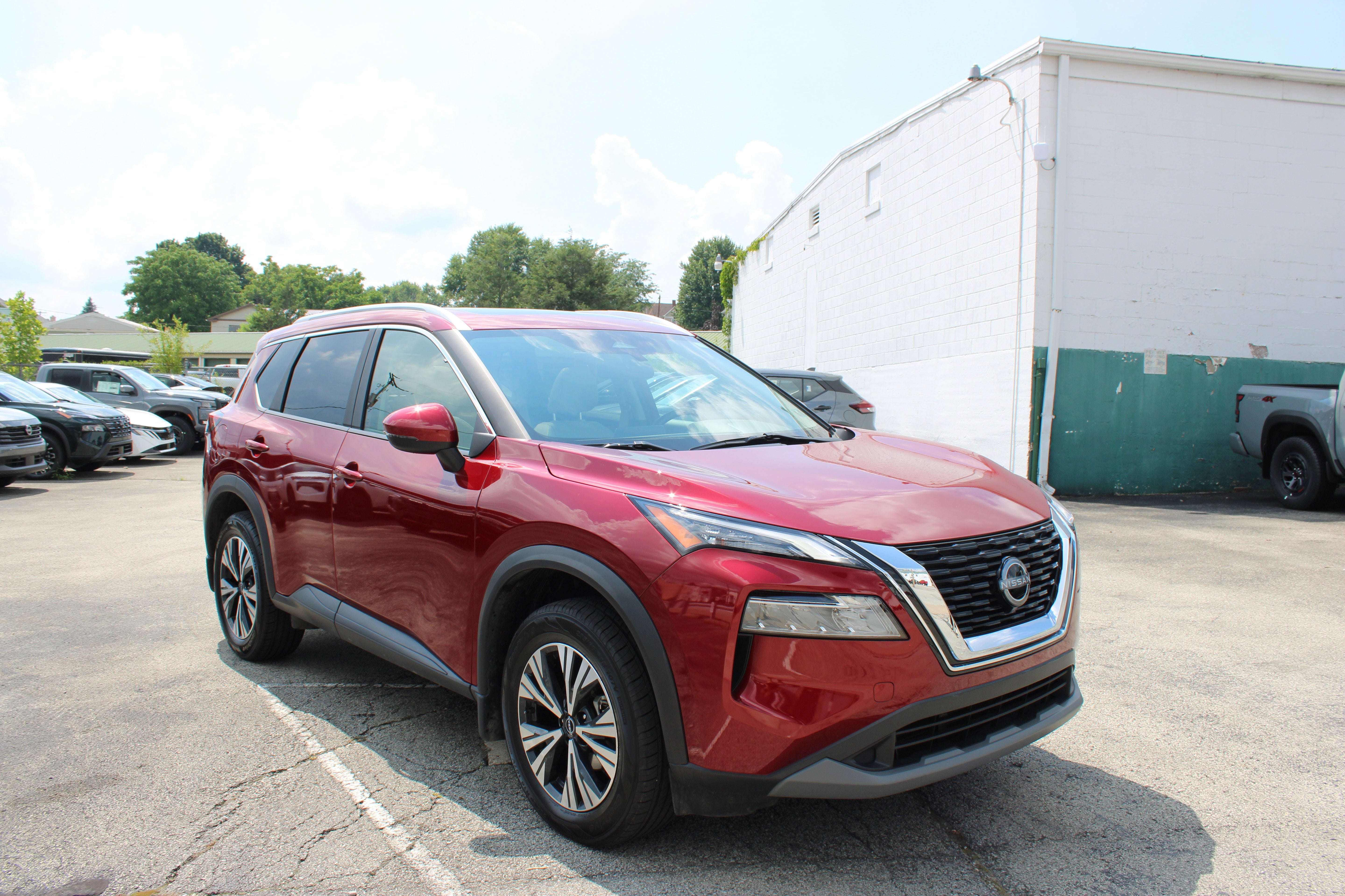 2023 Nissan Rogue SV