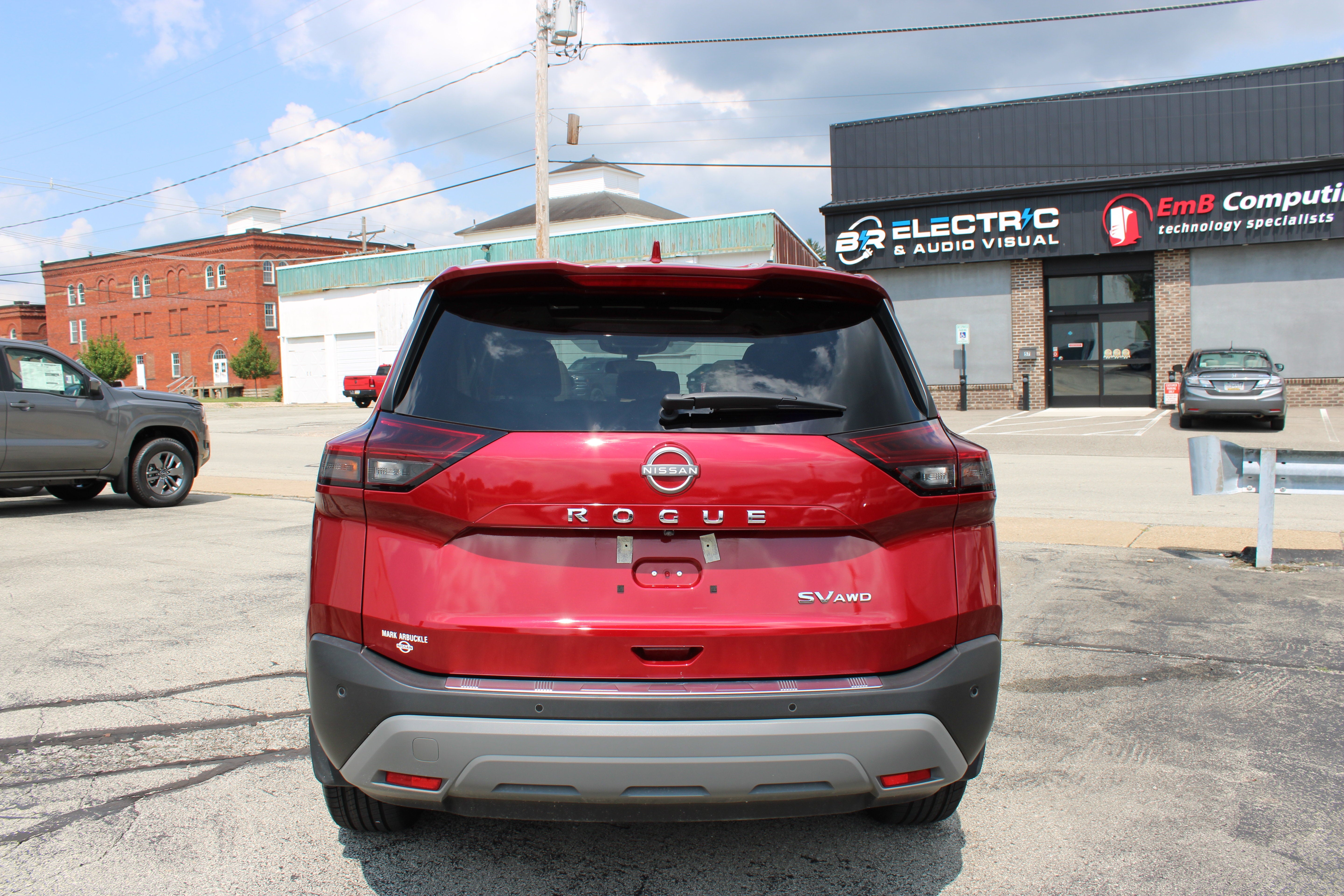 2023 Nissan Rogue SV