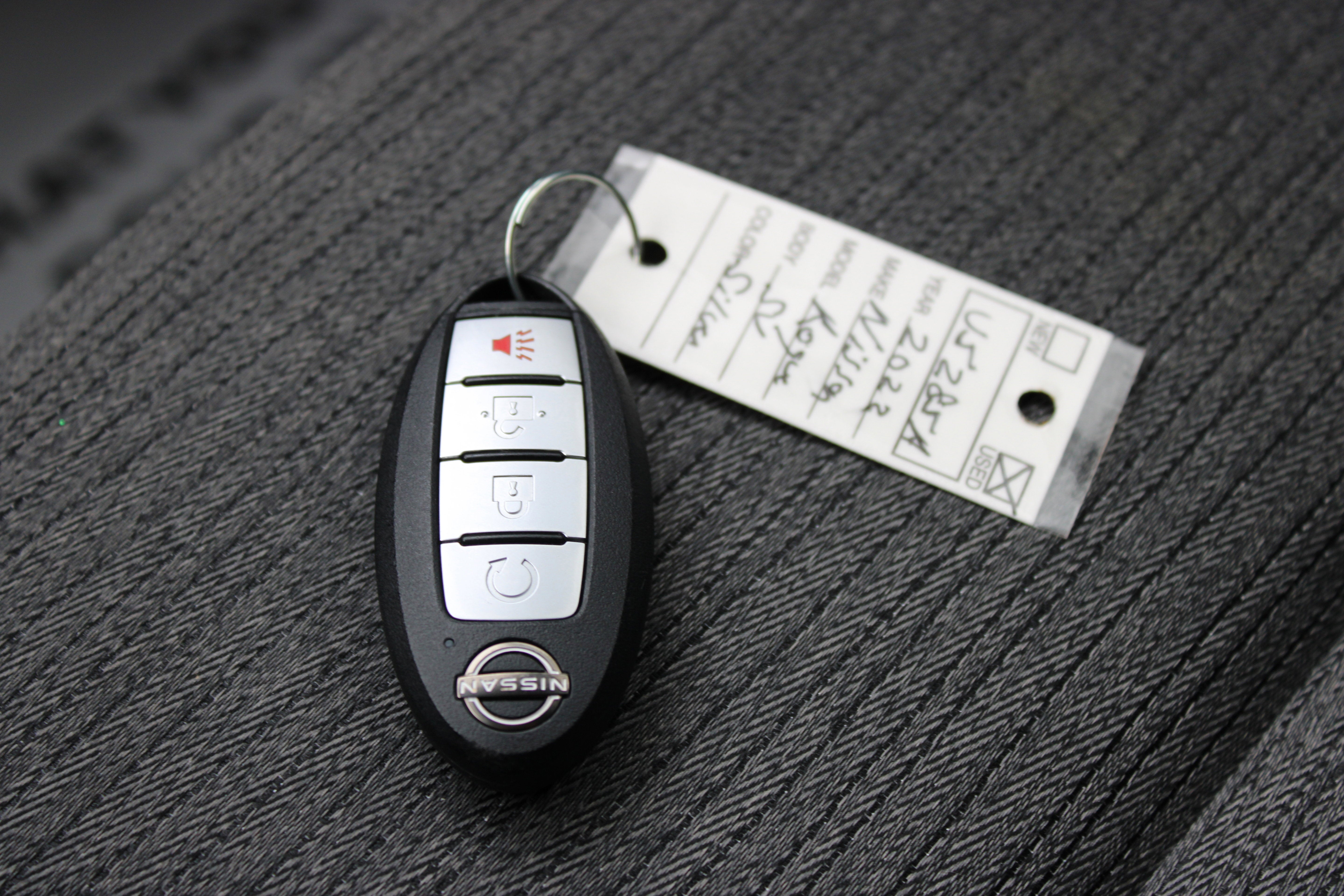 2022 Nissan Rogue SV