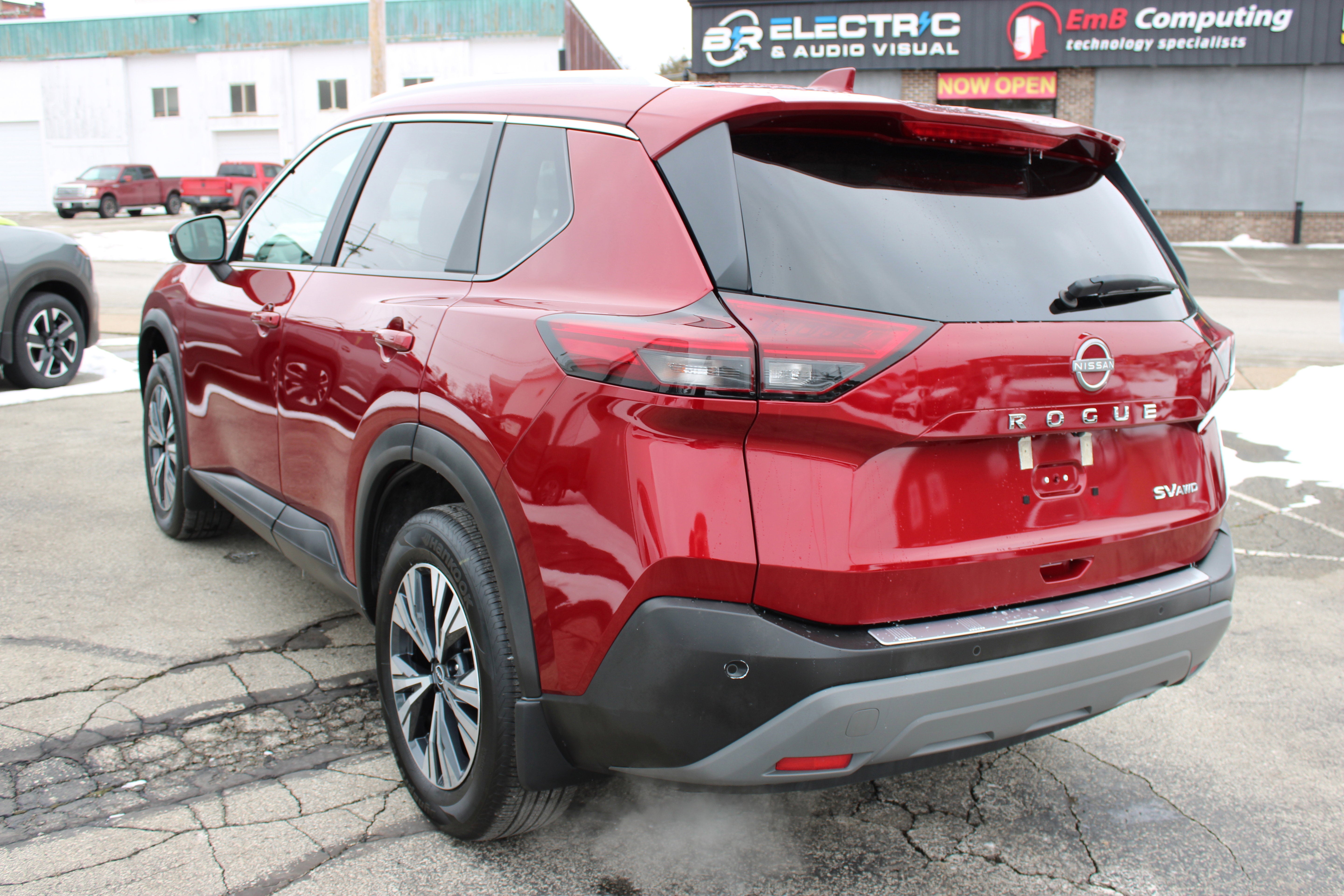 2023 Nissan Rogue SV