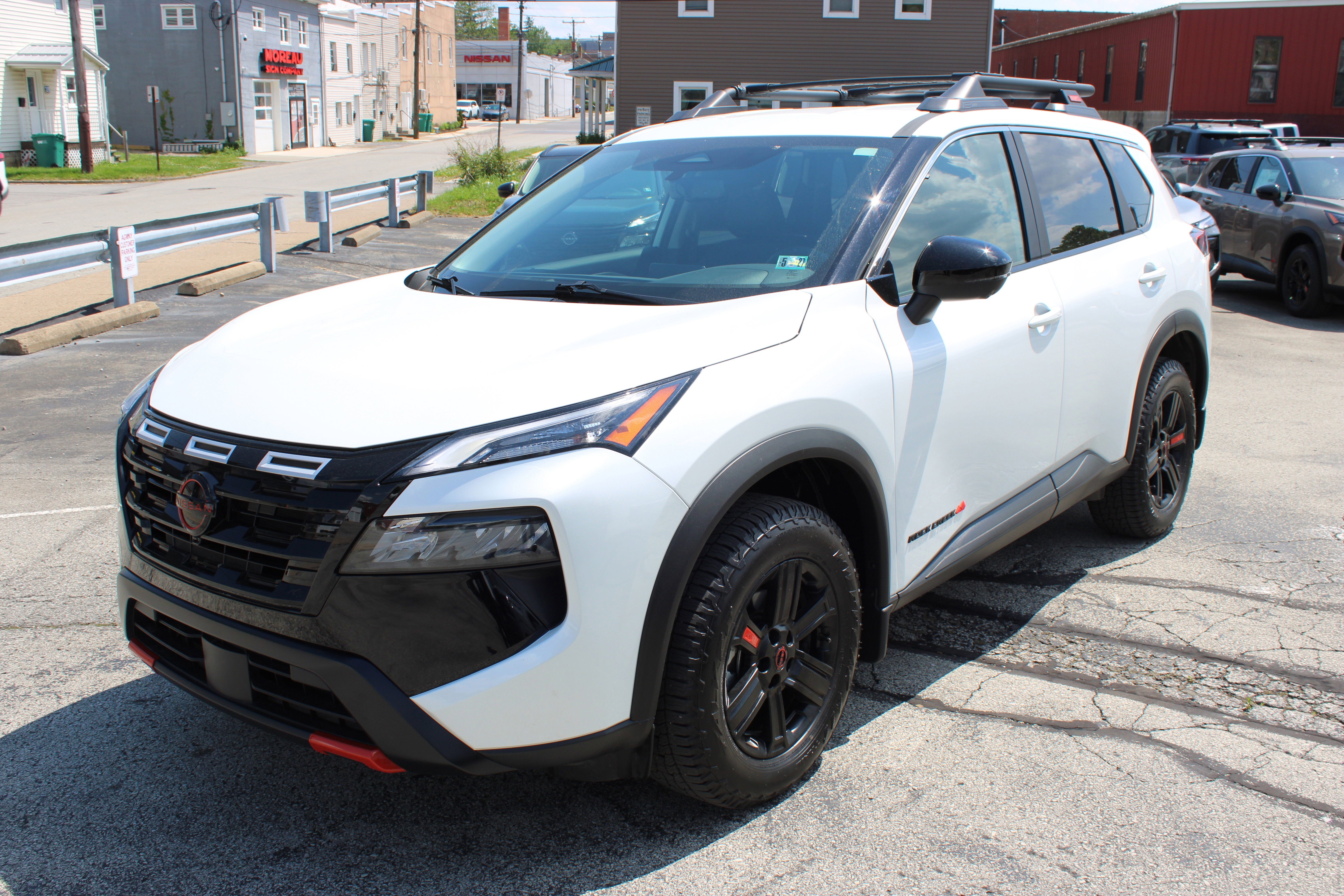 2025 Nissan Rogue Rock Creek