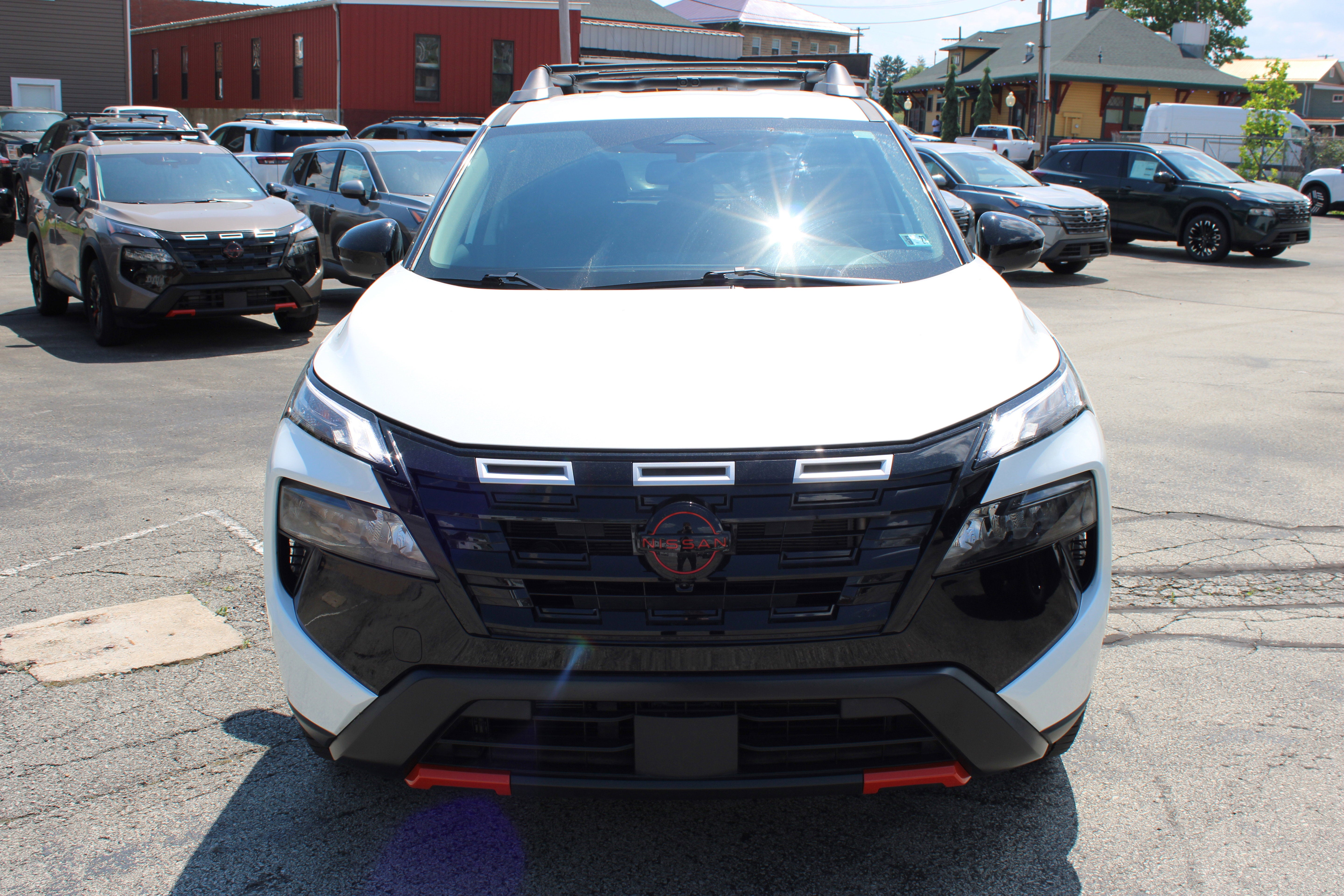 2025 Nissan Rogue Rock Creek