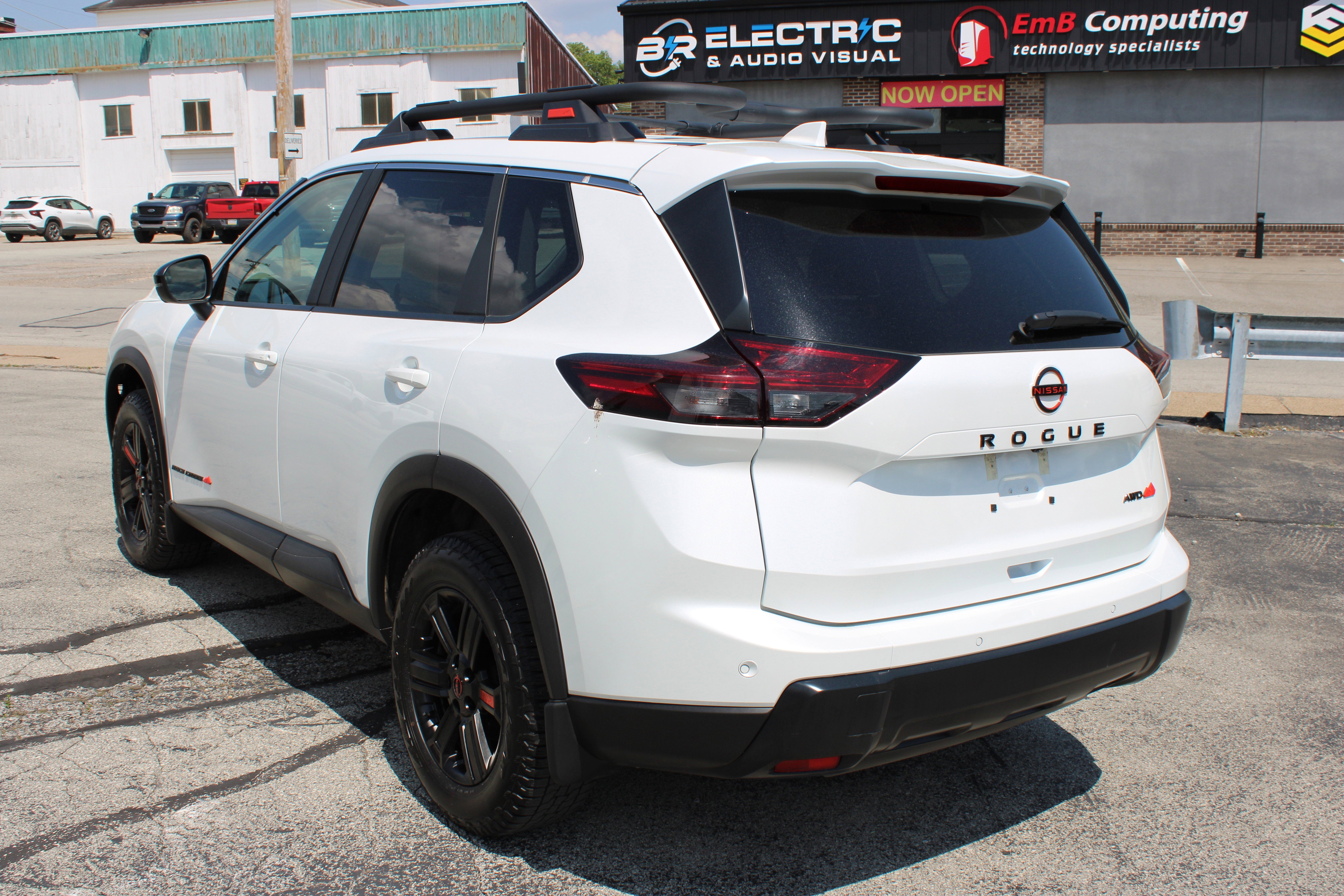 2025 Nissan Rogue Rock Creek