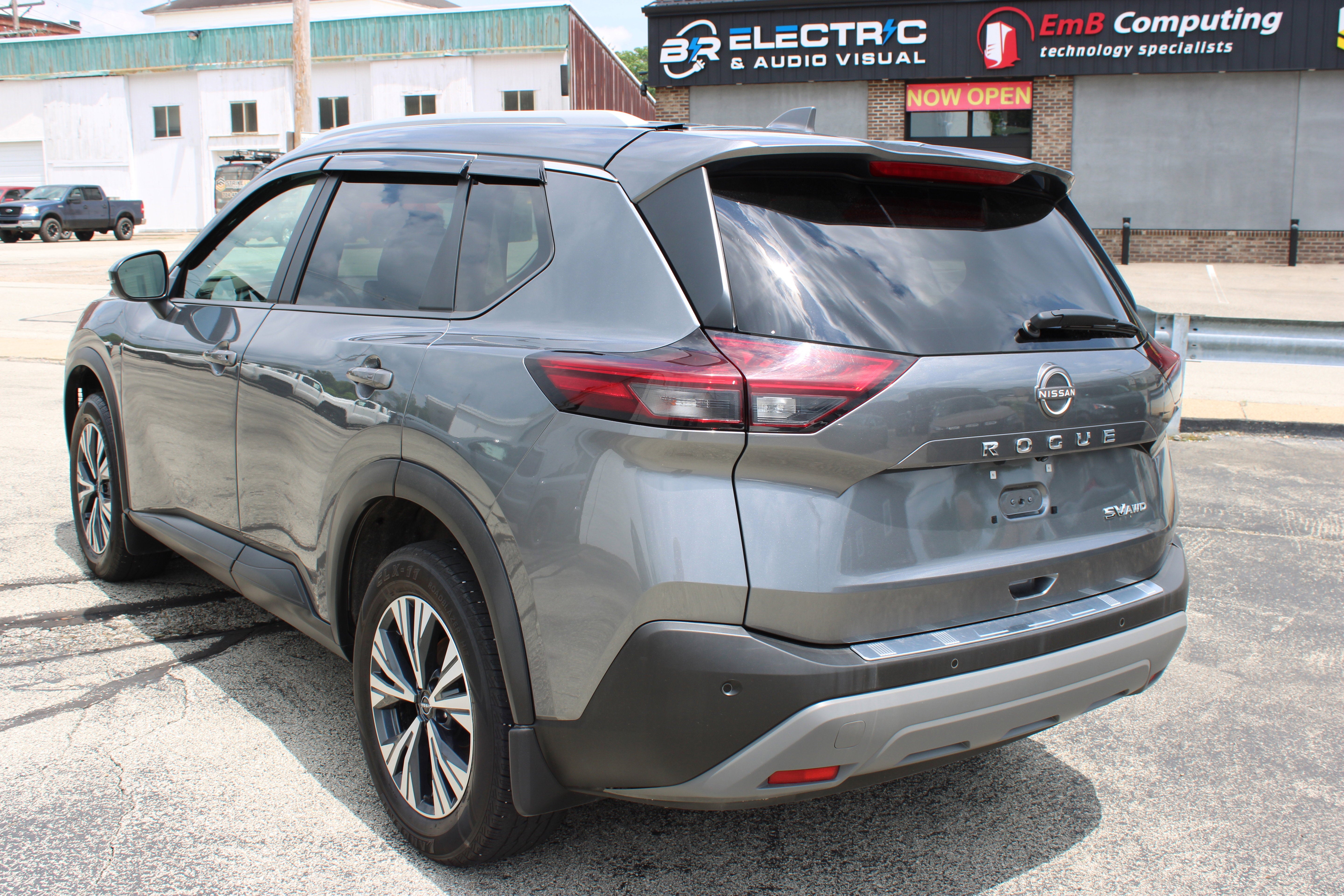 2022 Nissan Rogue SV