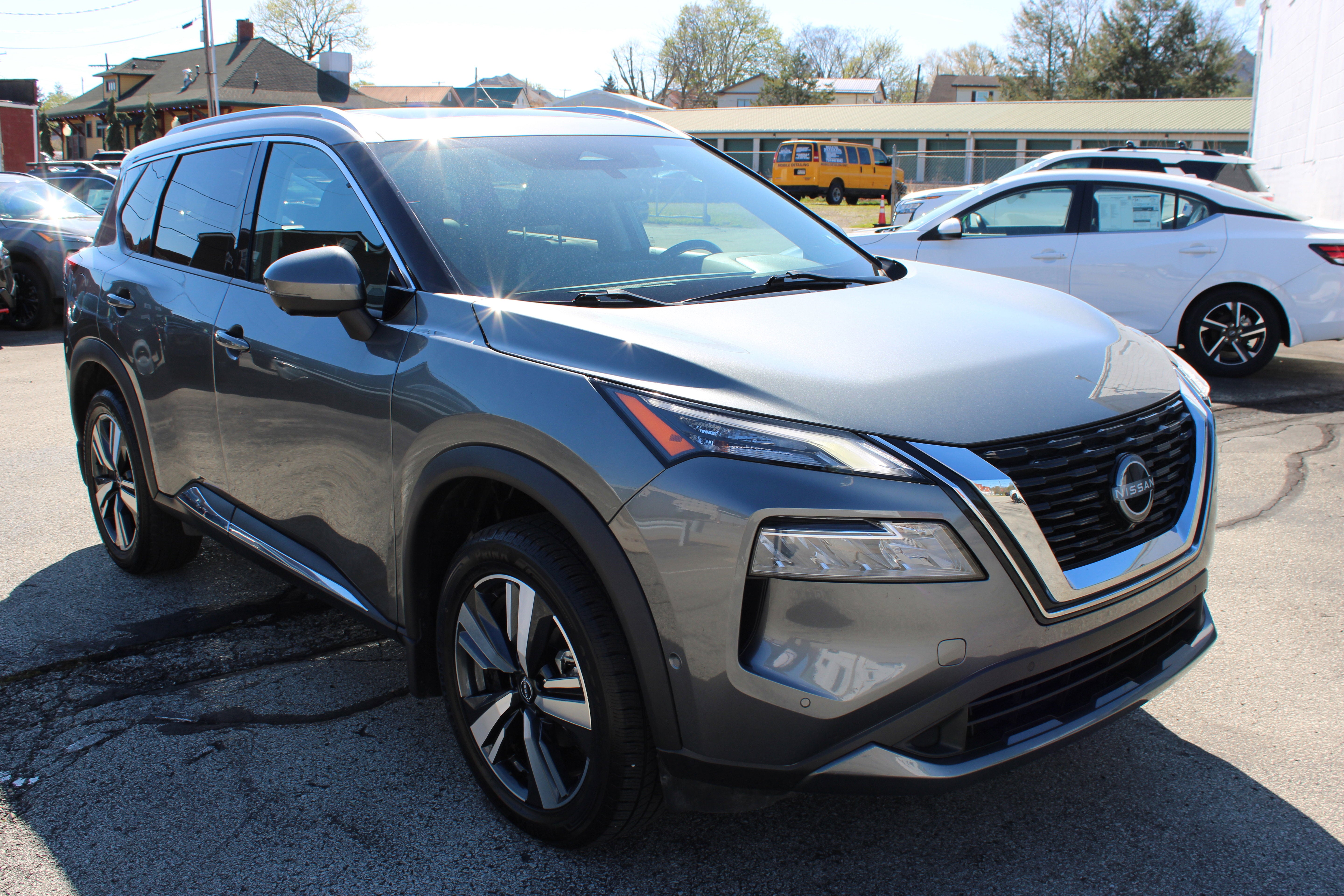 2023 Nissan Rogue SL