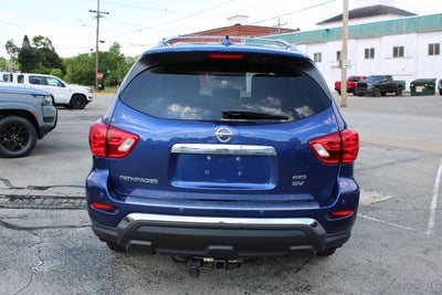 2020 Nissan Pathfinder SV