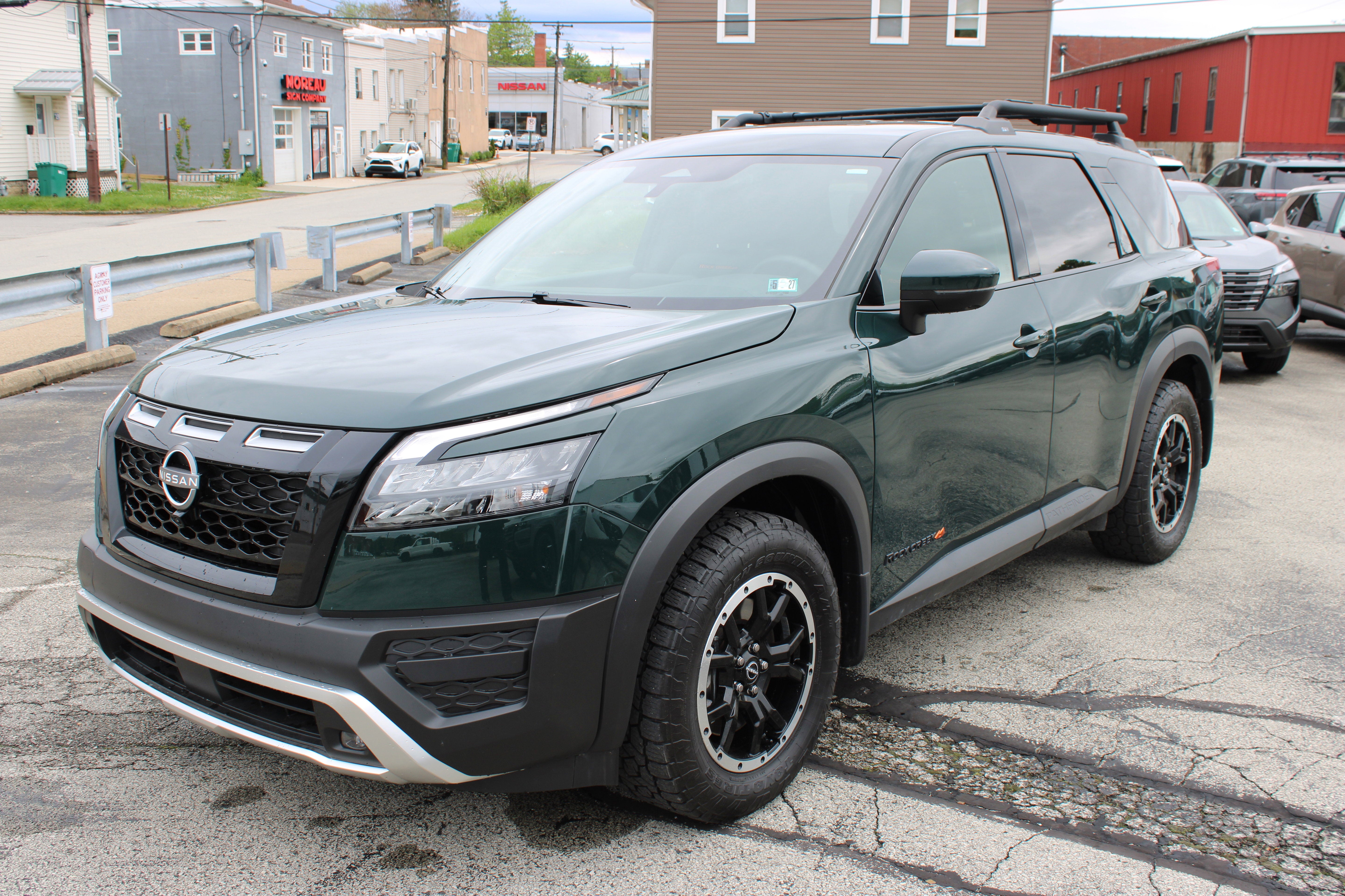 2025 Nissan Pathfinder Rock Creek