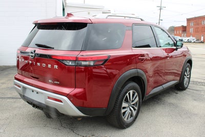 2023 Nissan Pathfinder SL