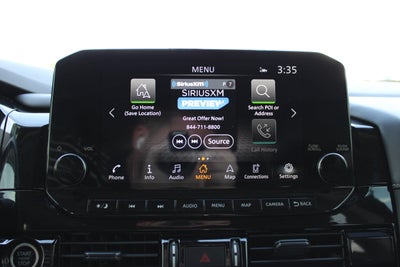 2024 Nissan Pathfinder SL
