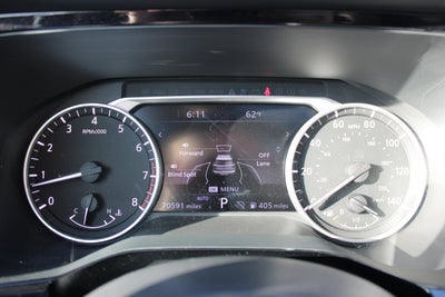 2022 Nissan Pathfinder SL