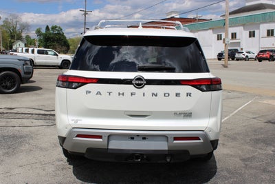 2023 Nissan Pathfinder Platinum