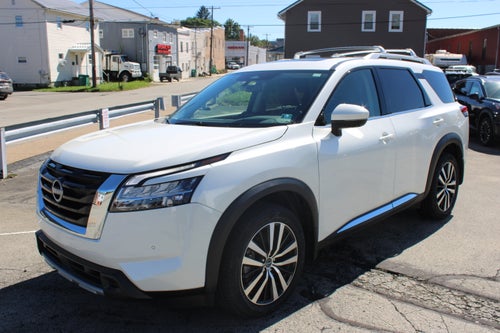 2024 Nissan Pathfinder Platinum