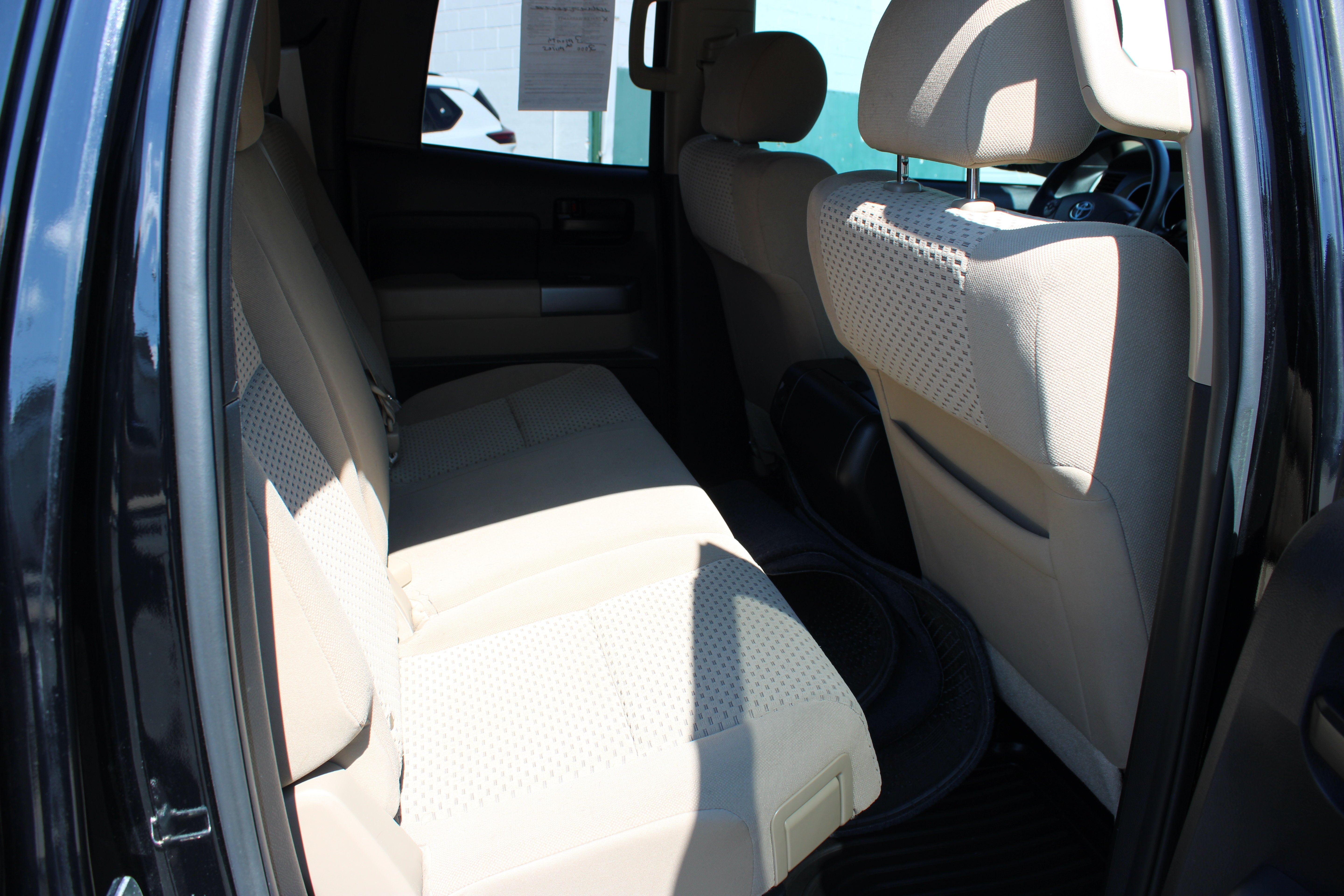 2013 Toyota Tundra 4WD Truck Double Cab 5.7L V8 6-Spd AT (Natl)