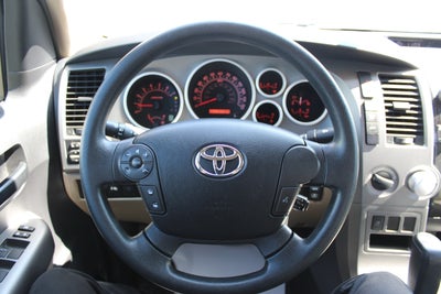2013 Toyota Tundra 4WD Truck Double Cab 5.7L V8 6-Spd AT (Natl)