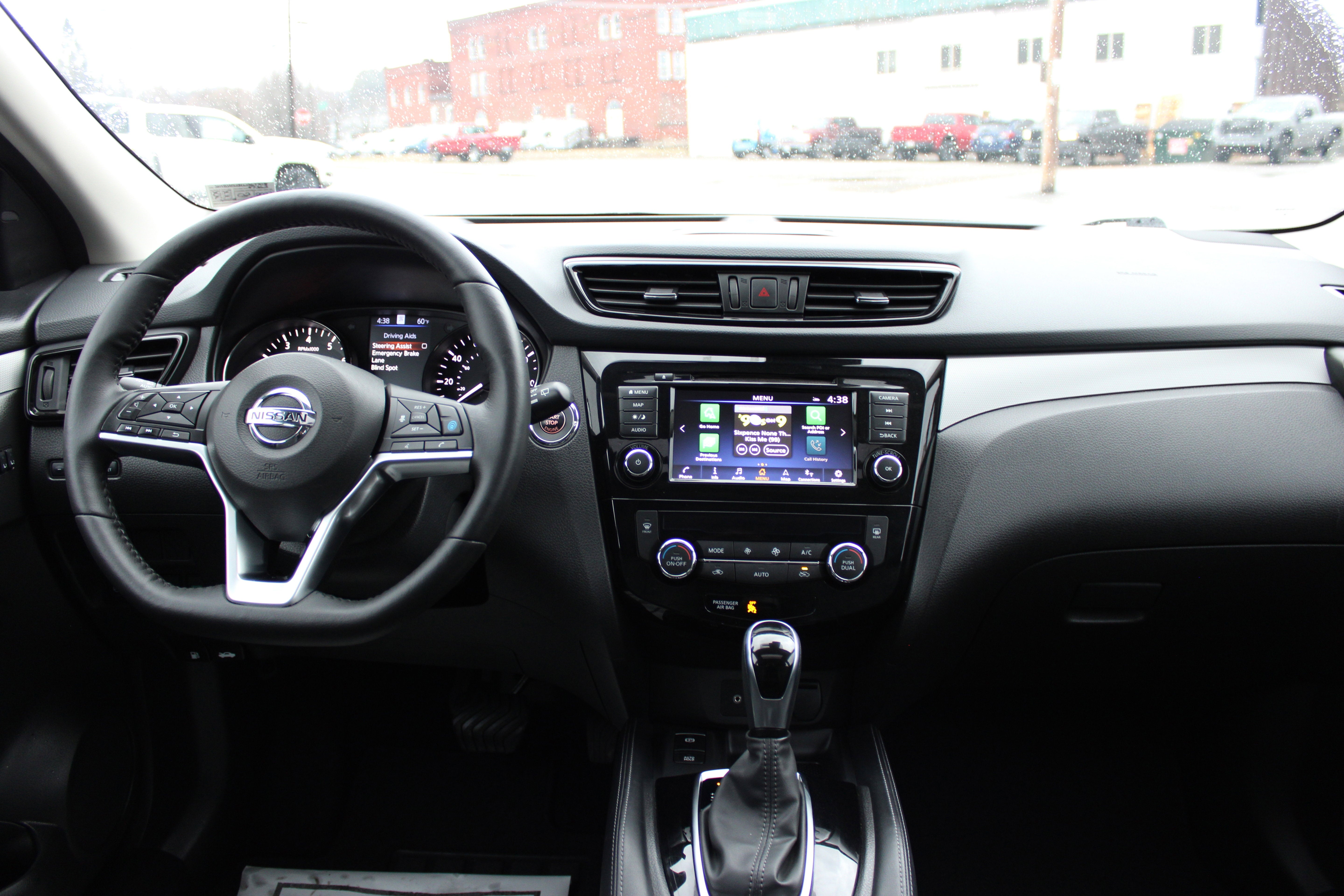 2020 Nissan Rogue Sport SL