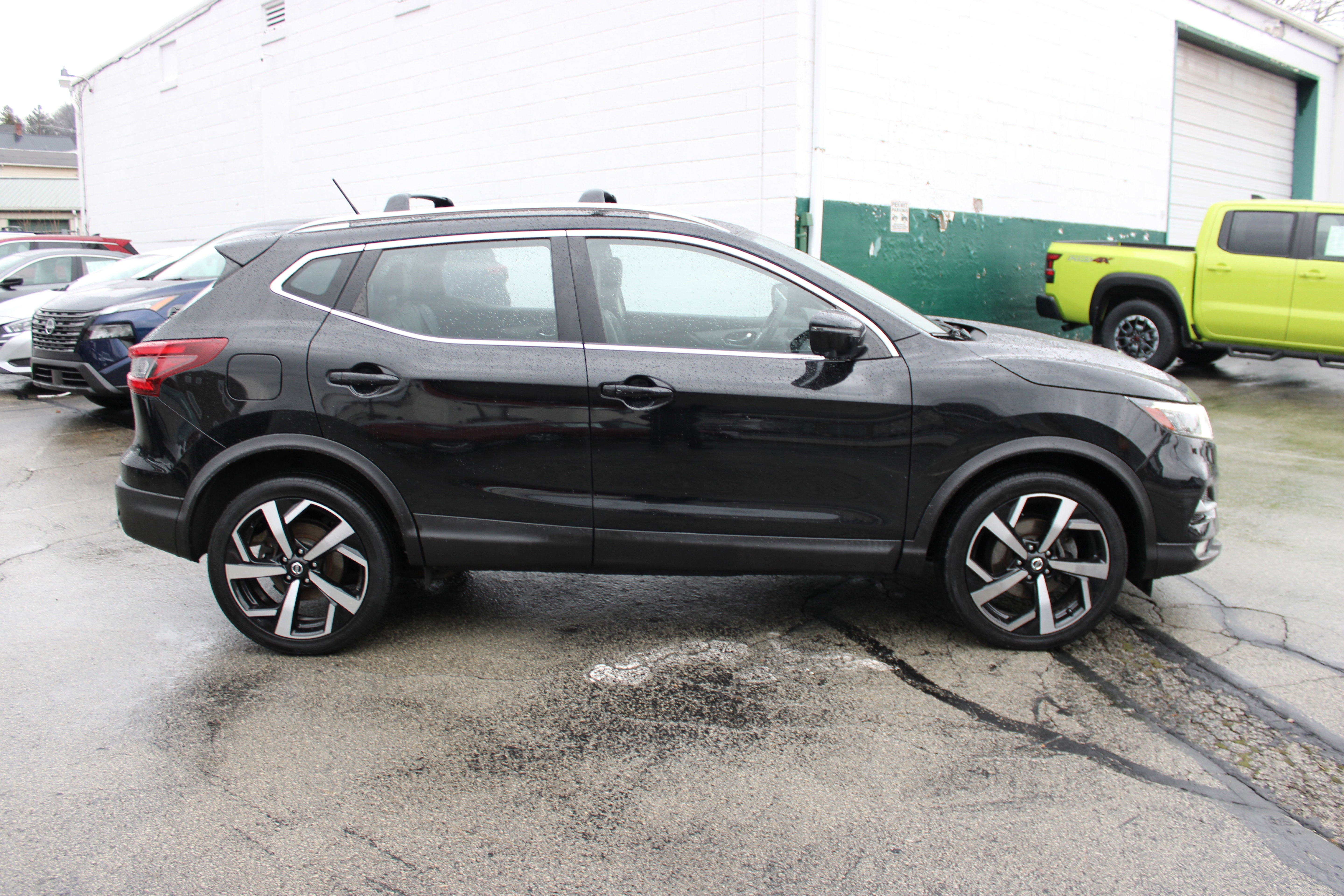 2020 Nissan Rogue Sport SL