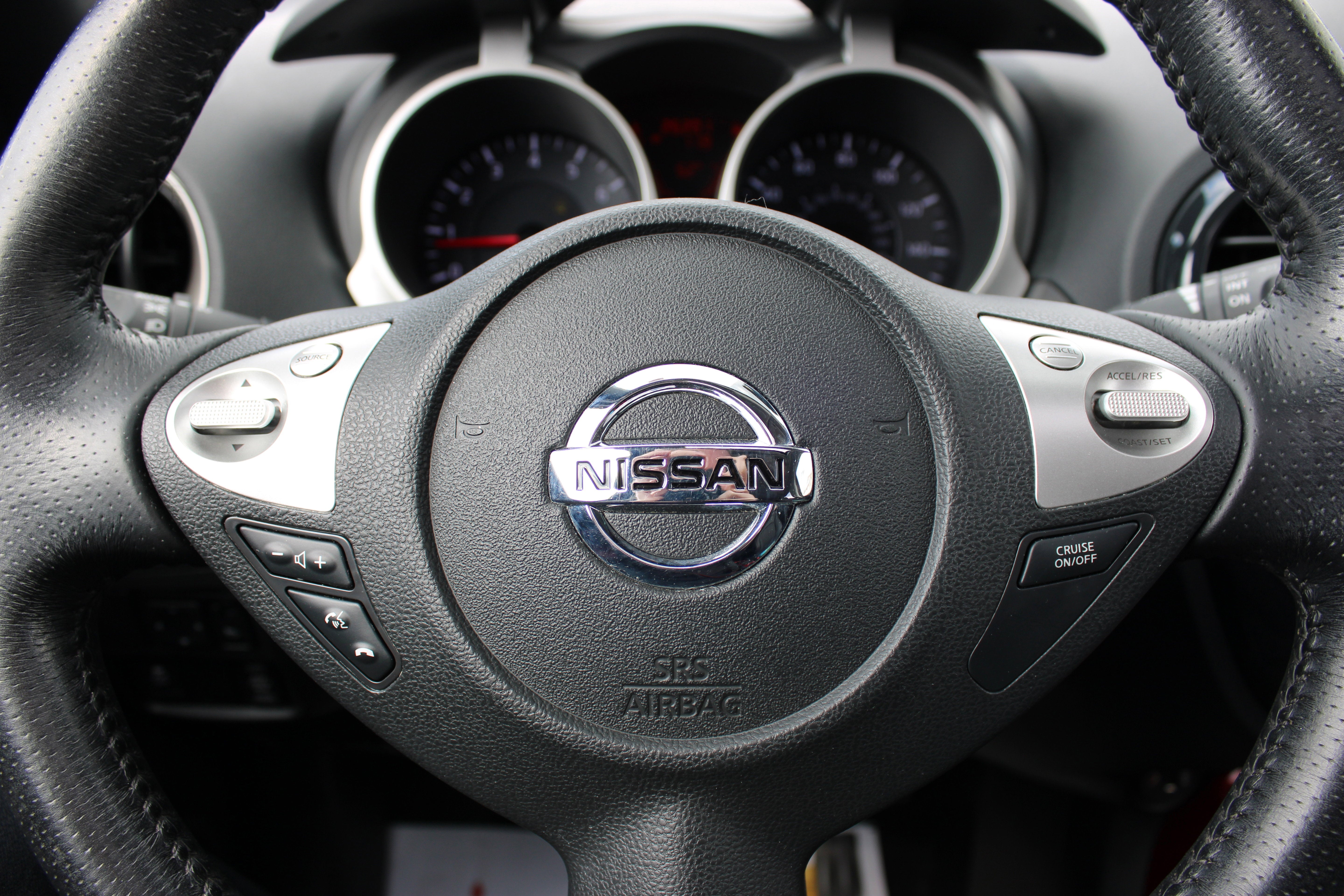 2011 Nissan JUKE SL