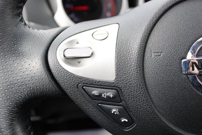 2011 Nissan JUKE SL