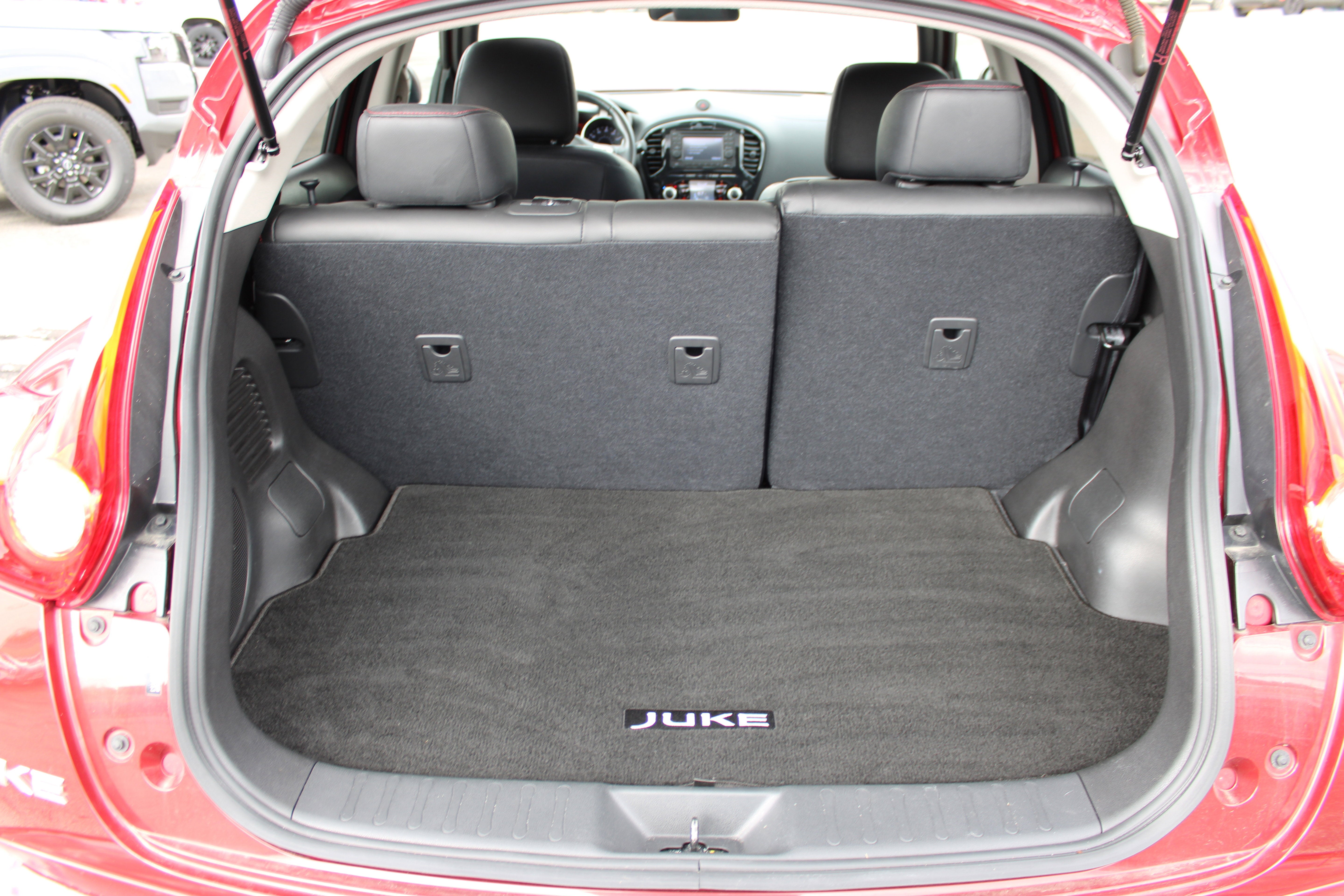 2011 Nissan JUKE SL