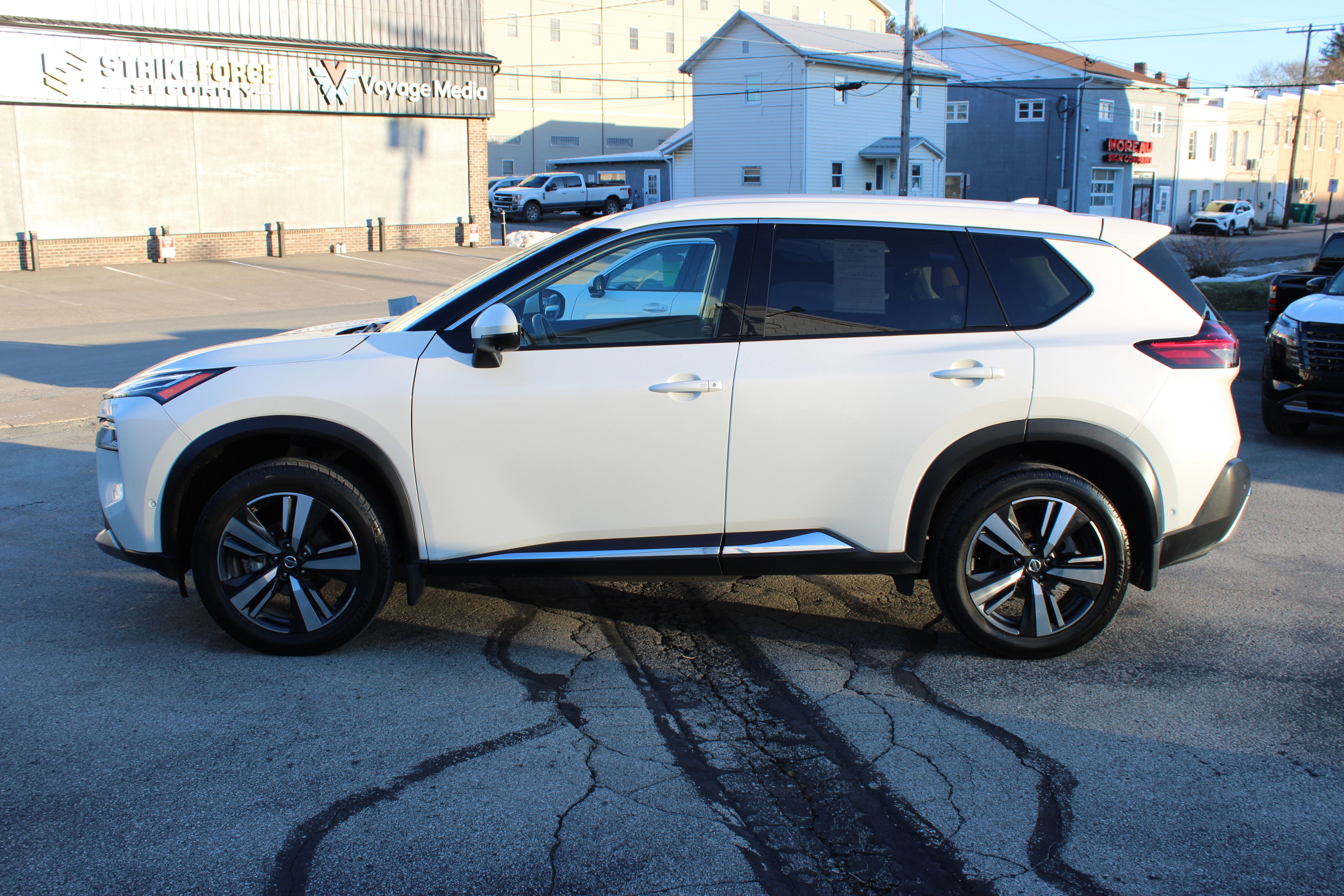 2021 Nissan Rogue Platinum