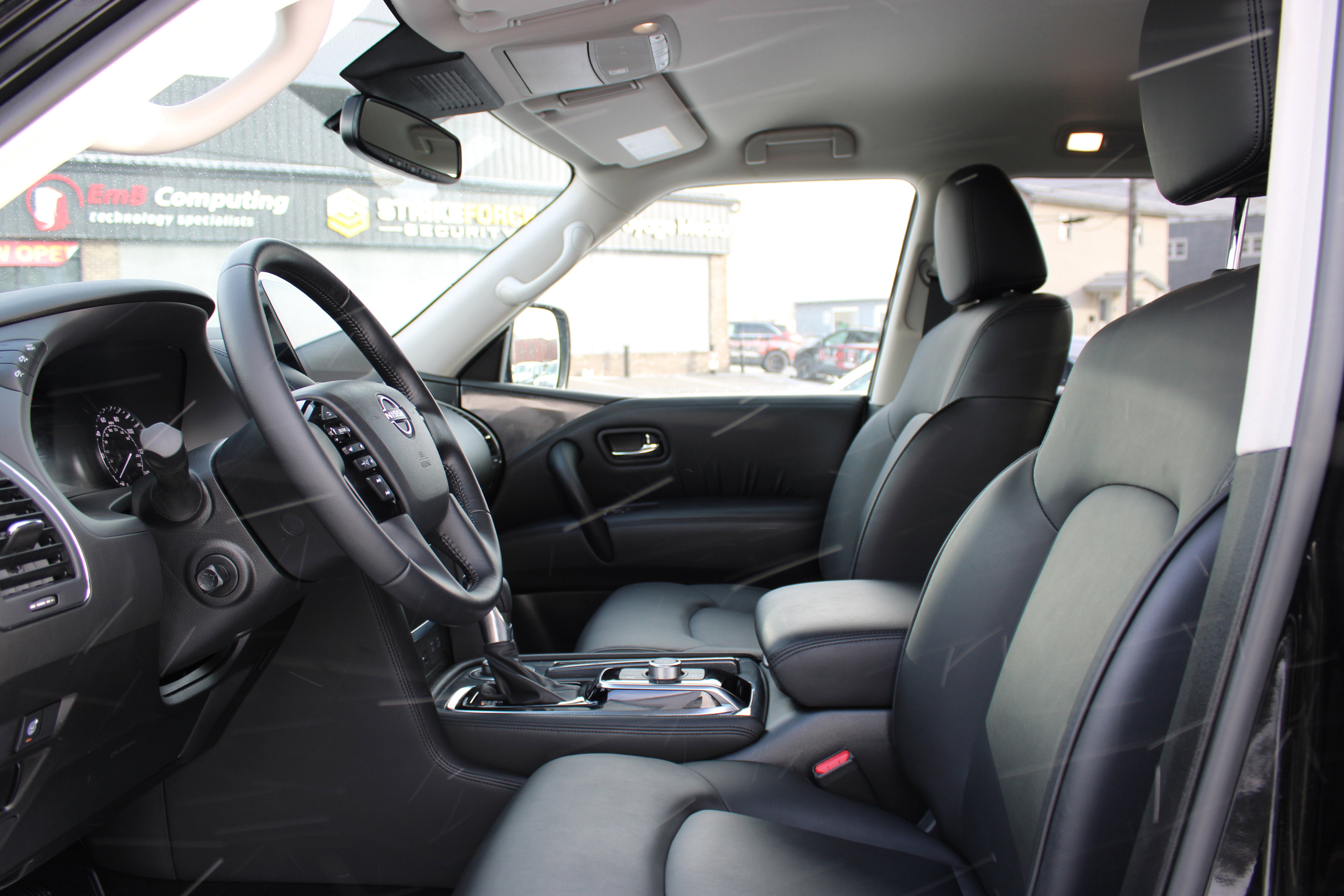 2024 Nissan Armada SV