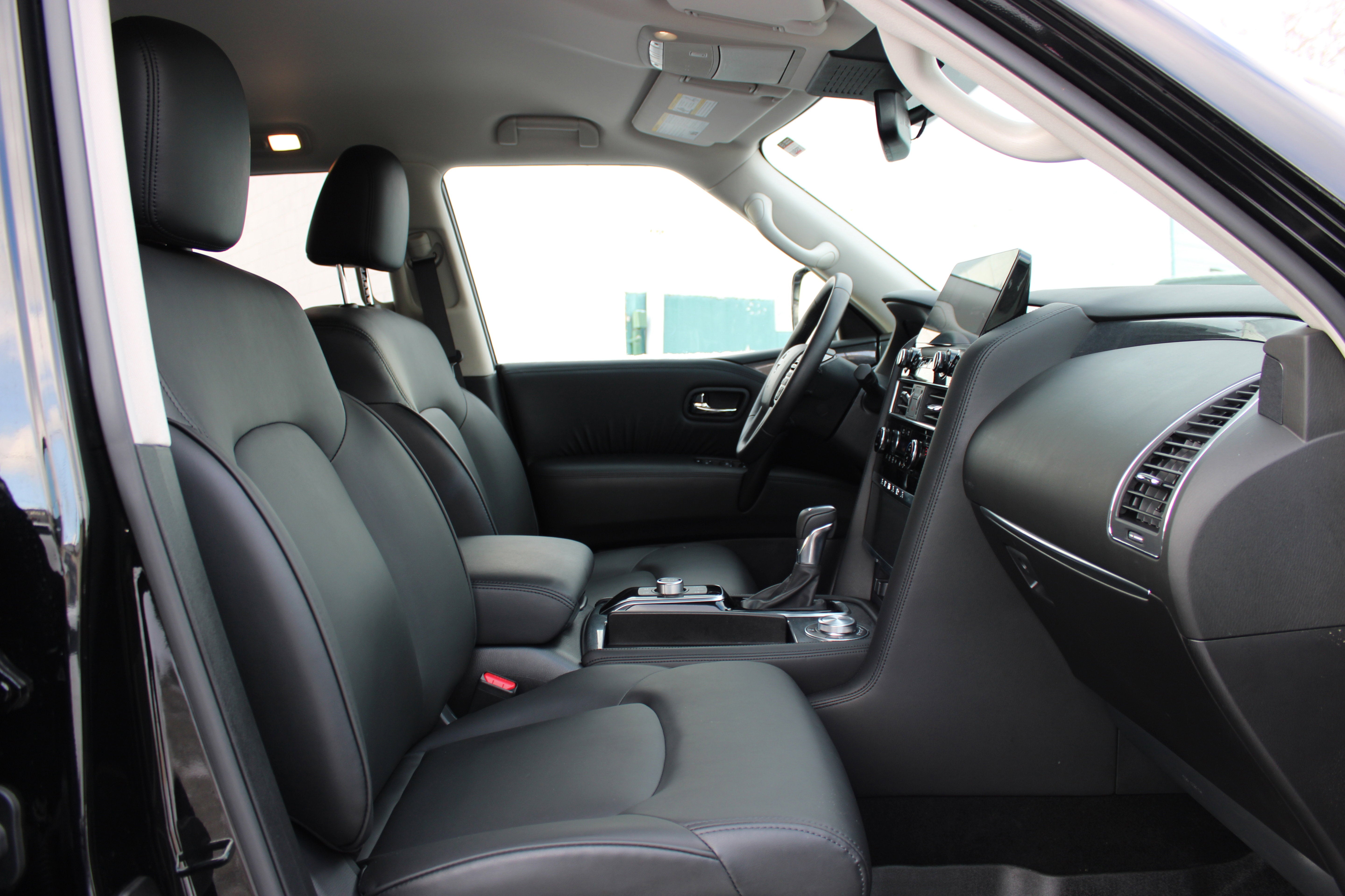 2024 Nissan Armada SV