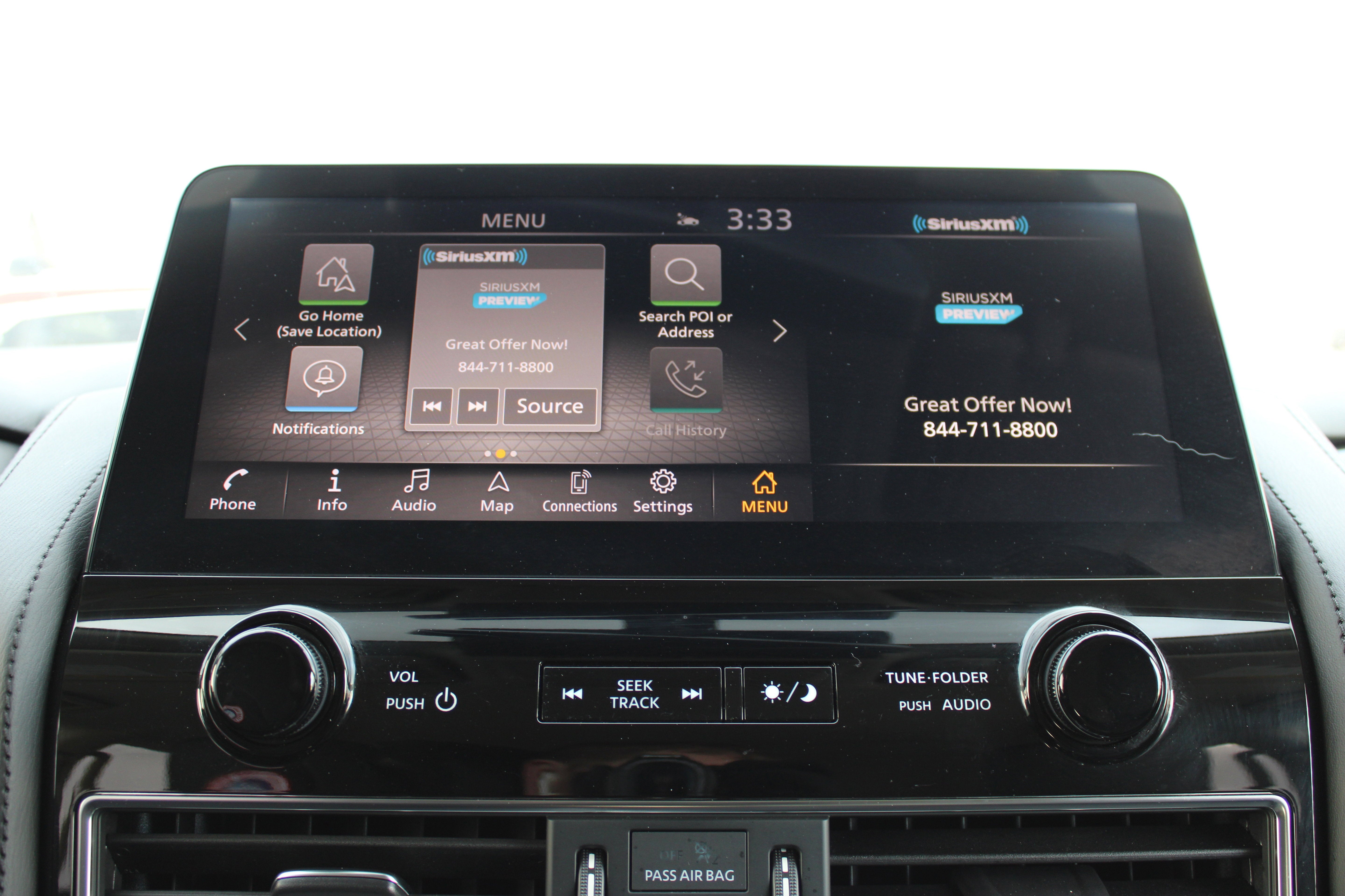 2024 Nissan Armada SV