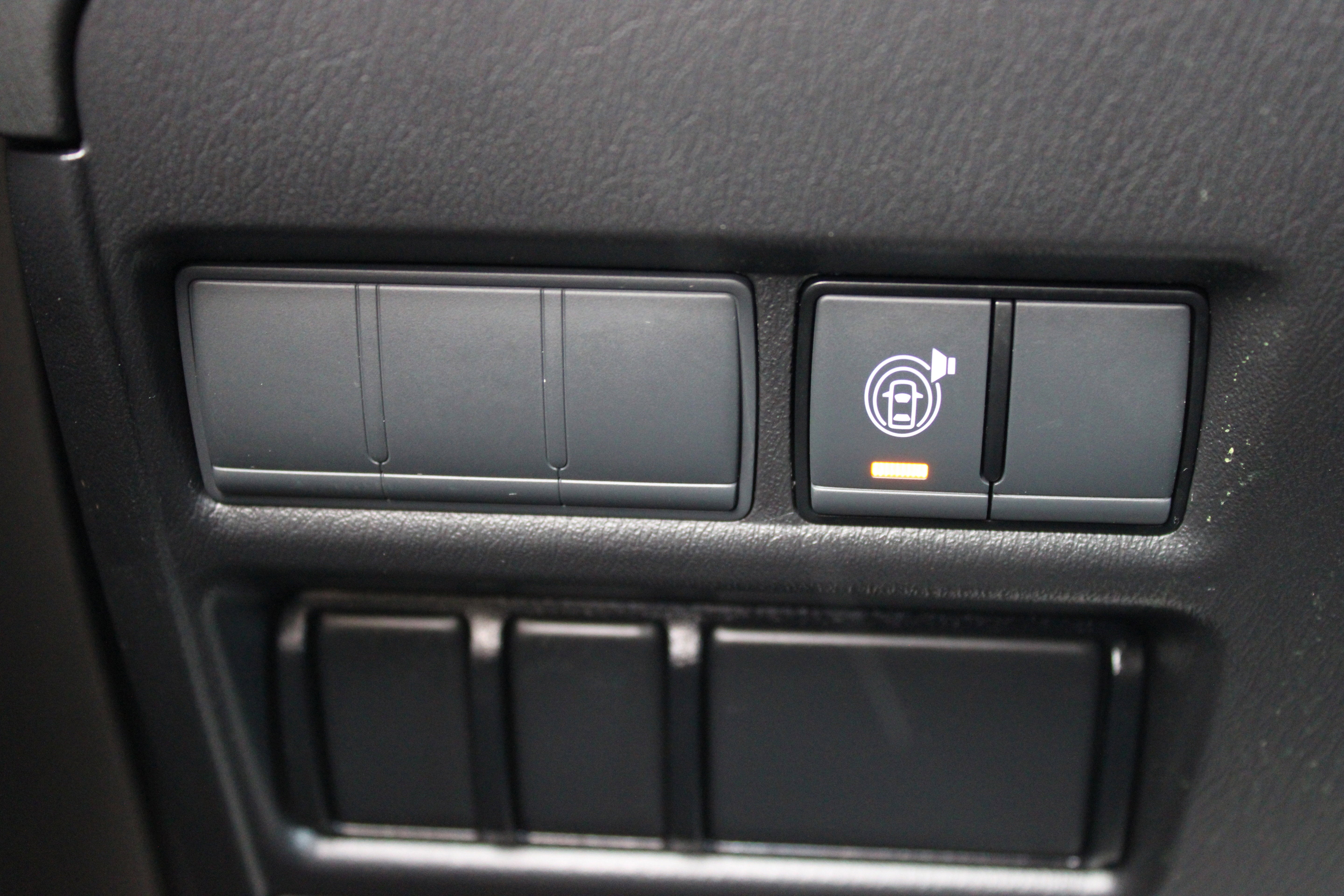 2024 Nissan Armada SV