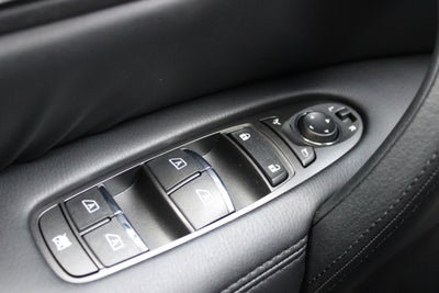 2024 Nissan Armada SV