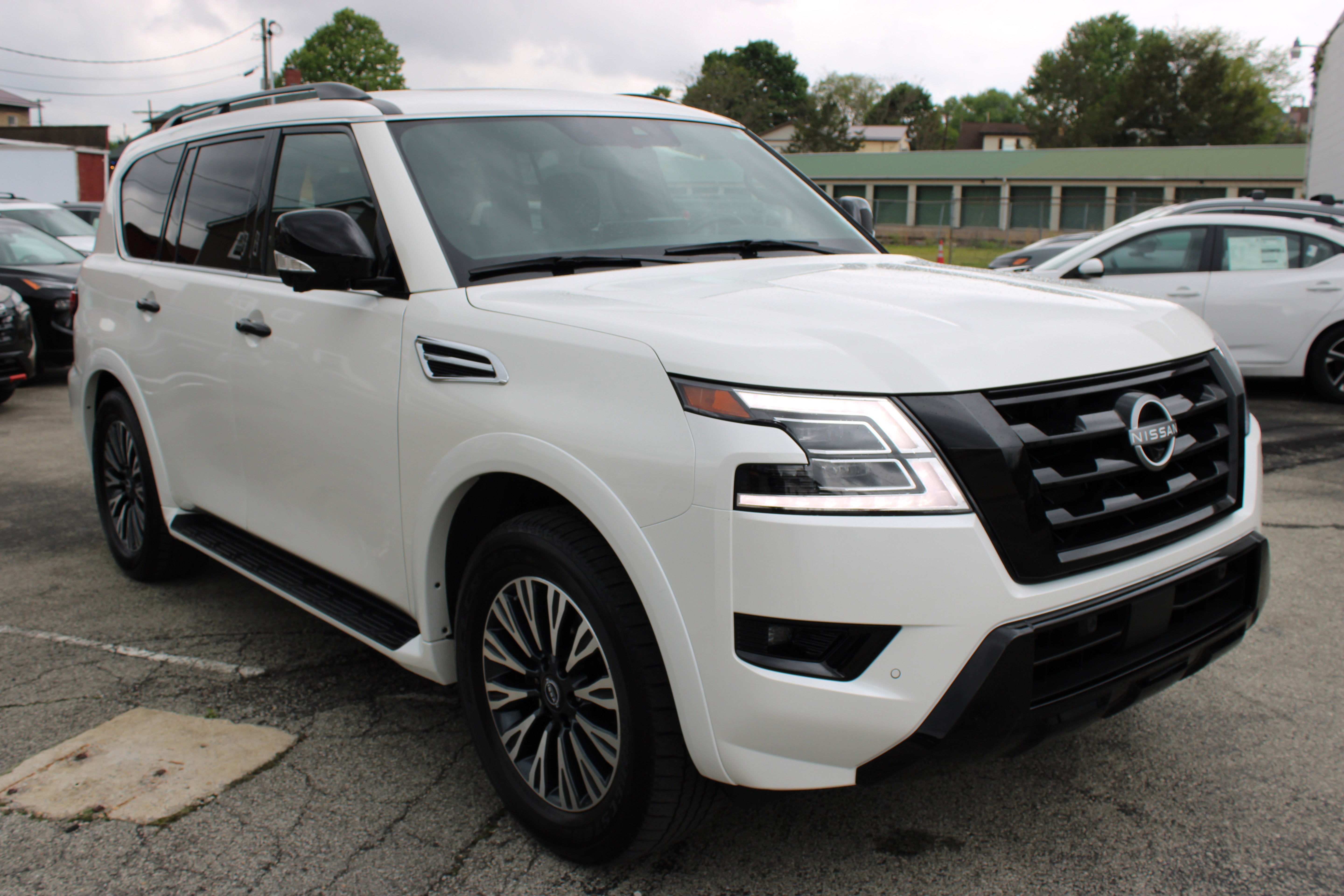 2023 Nissan Armada SL